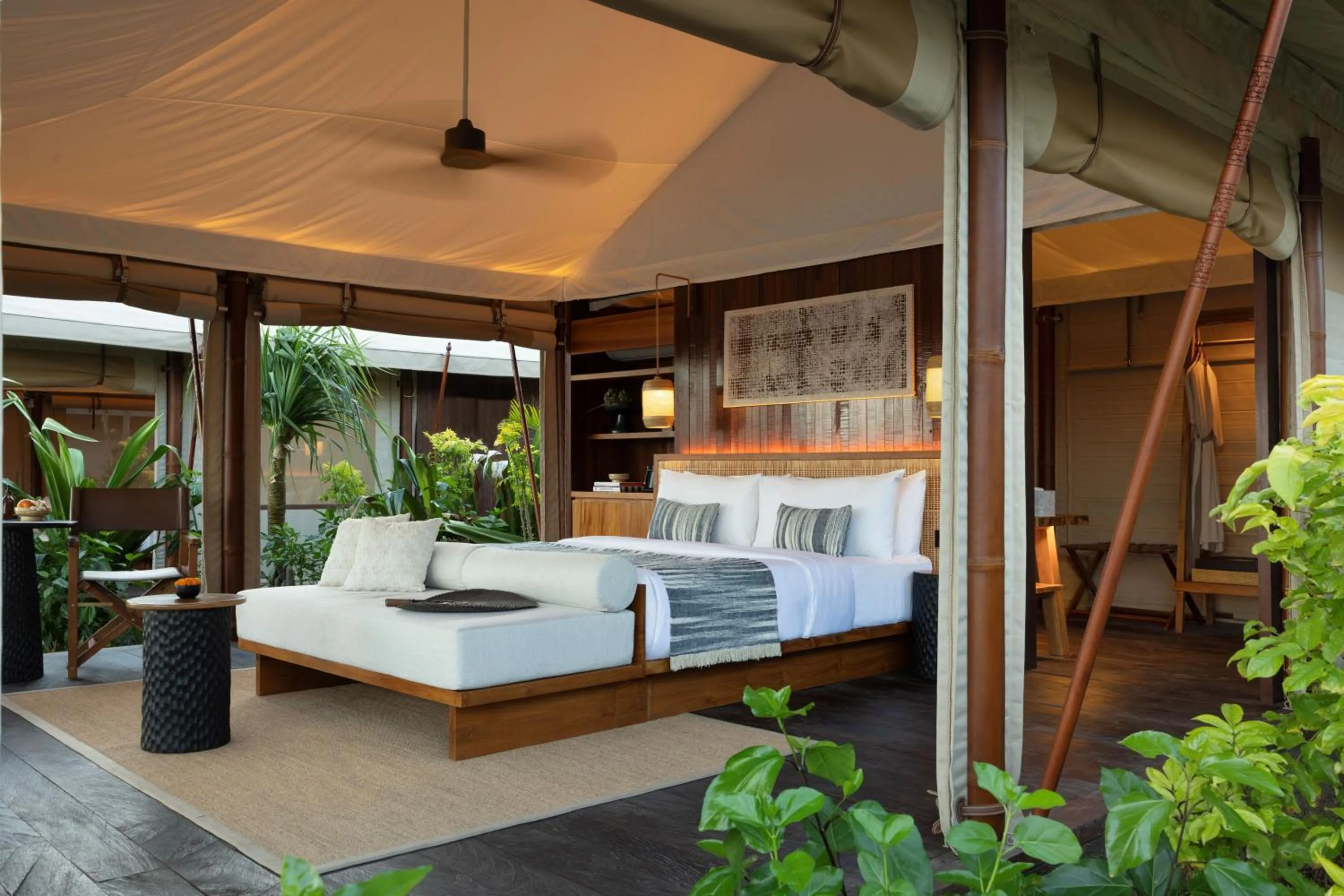 Bed in ARNA Suites and Ocean Lounge