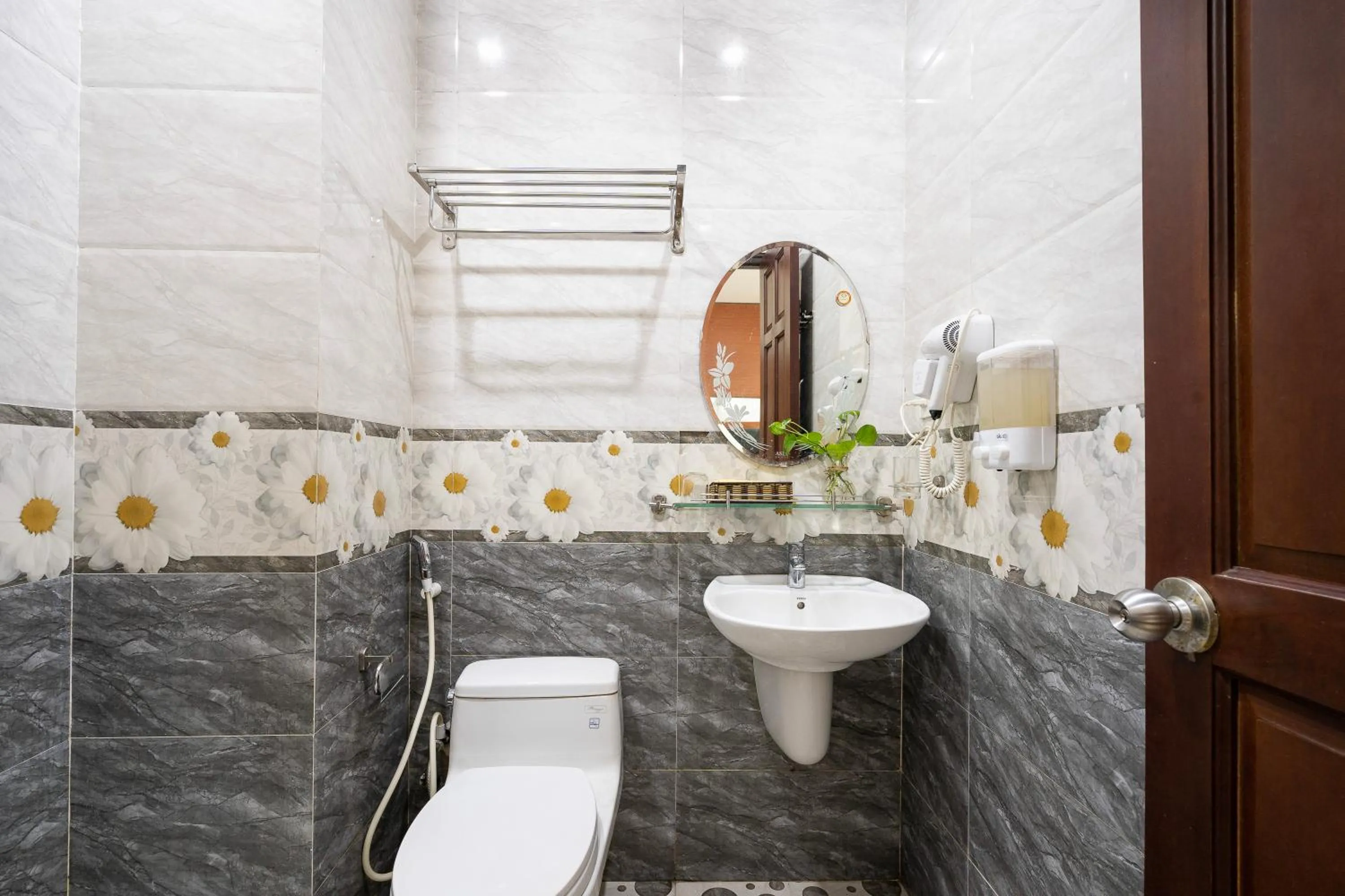 Shower in Value Hotel