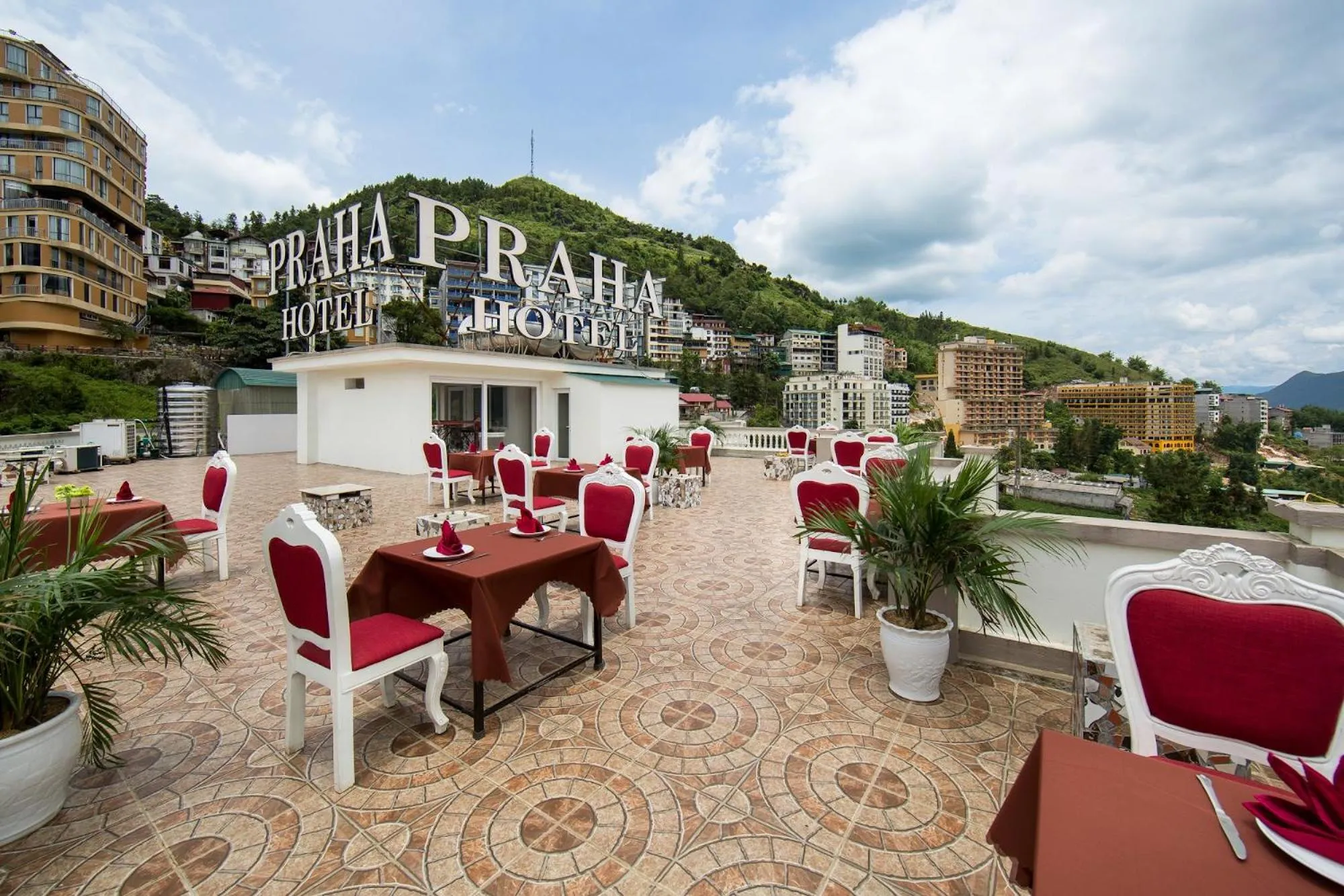 Balcony/Terrace in Sapa Praha Hotel