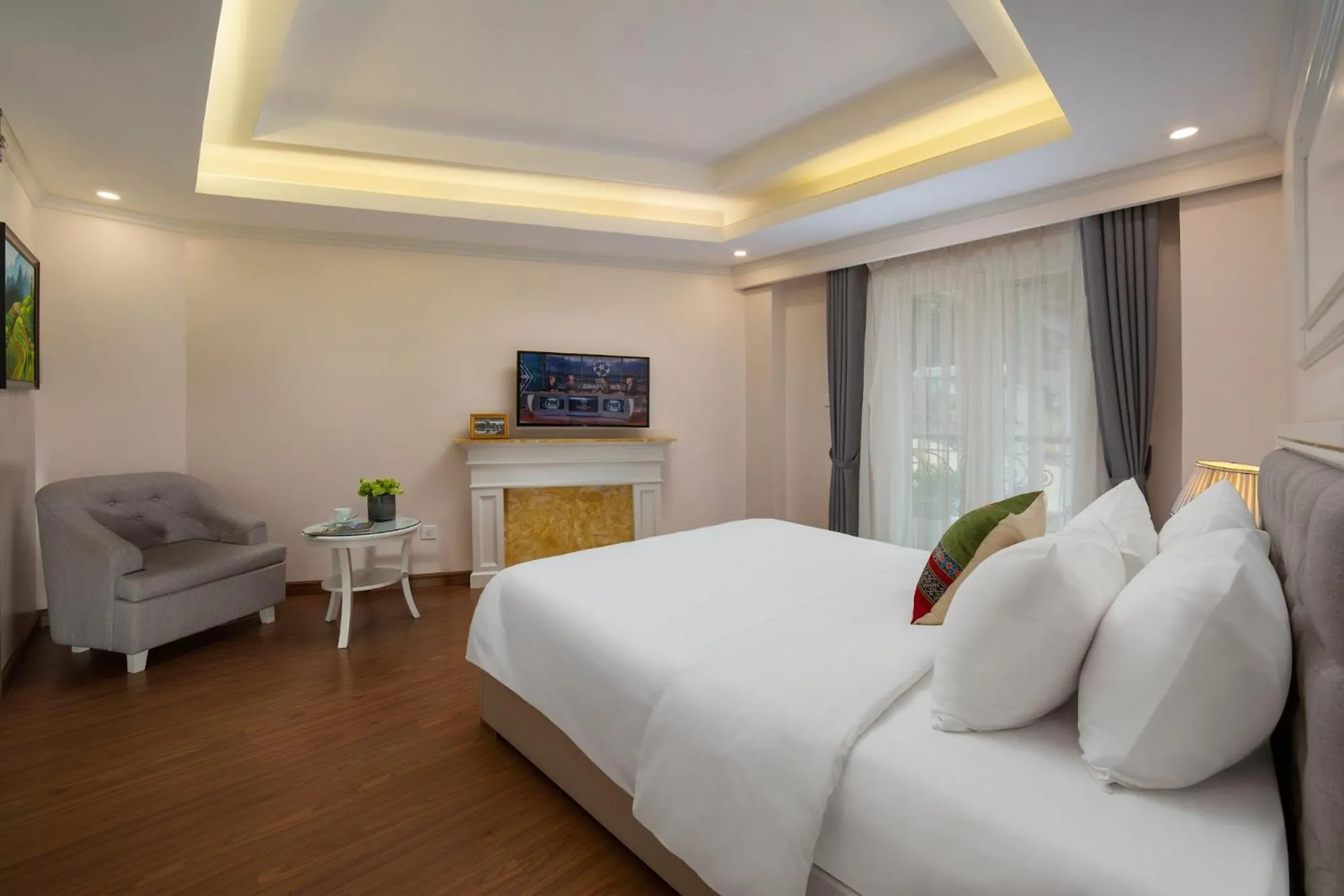 Communal lounge/ TV room, Bed in Sapa Praha Hotel