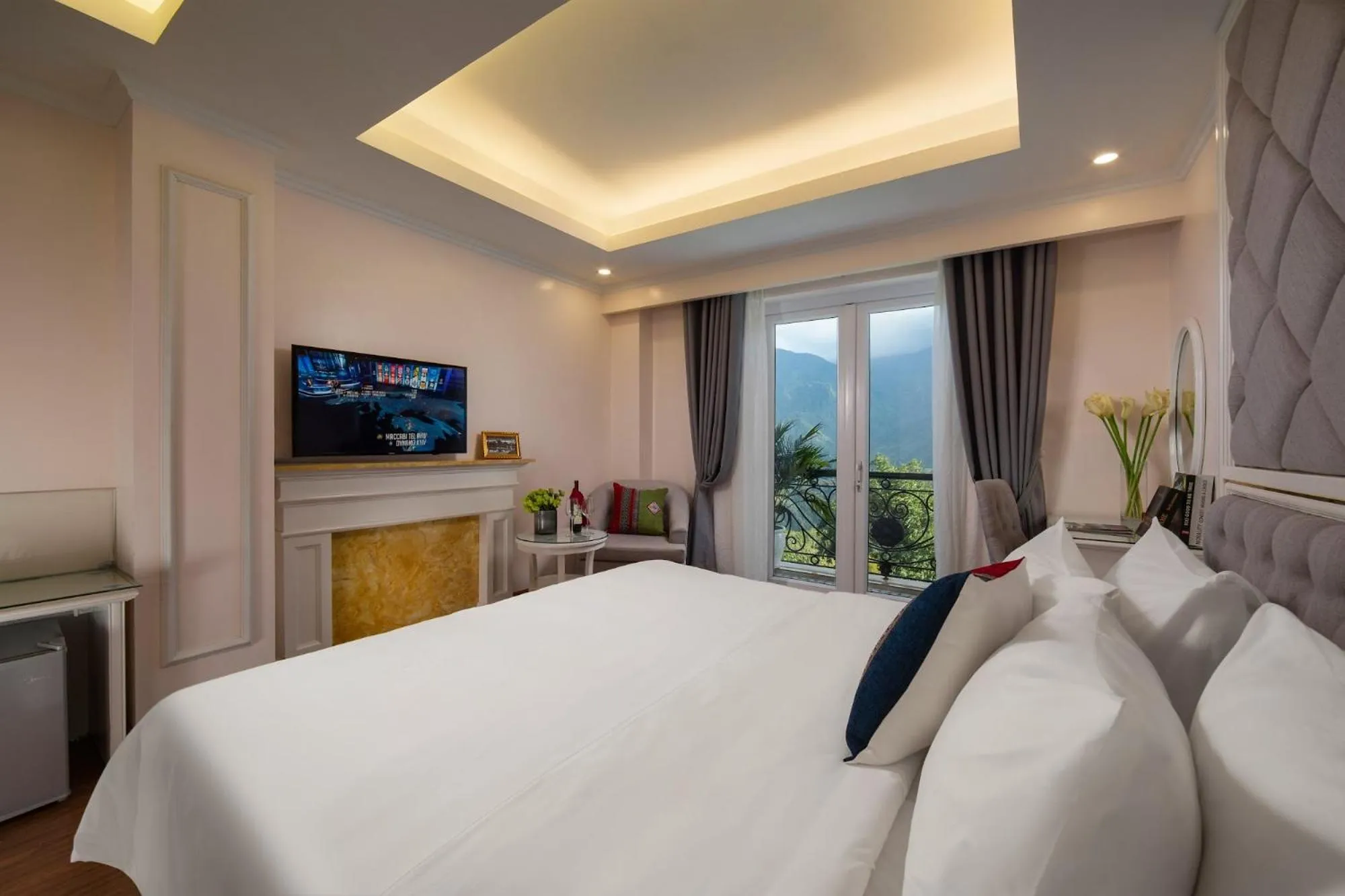 Bed in Sapa Praha Hotel