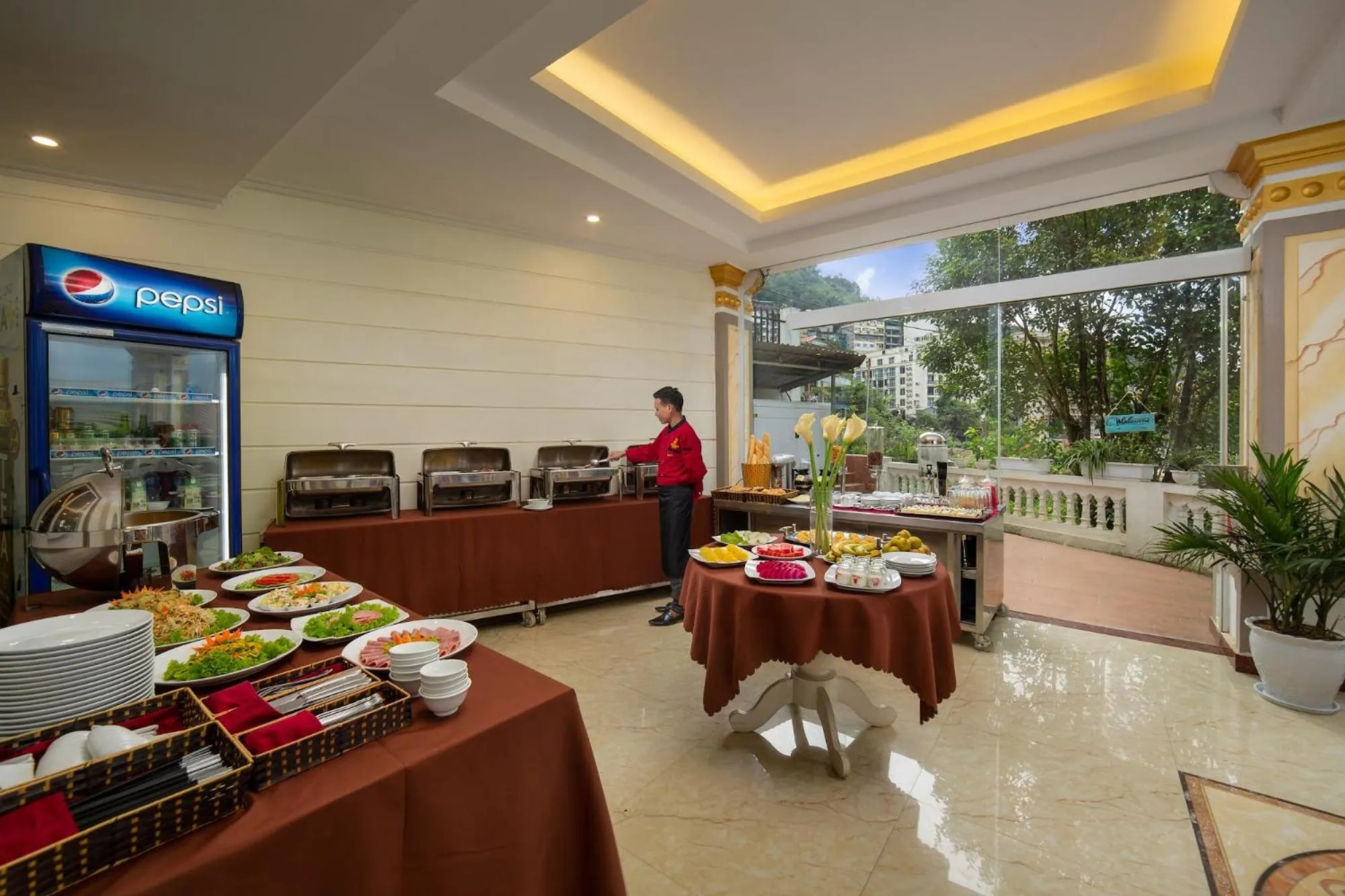 Food and drinks in Sapa Praha Hotel