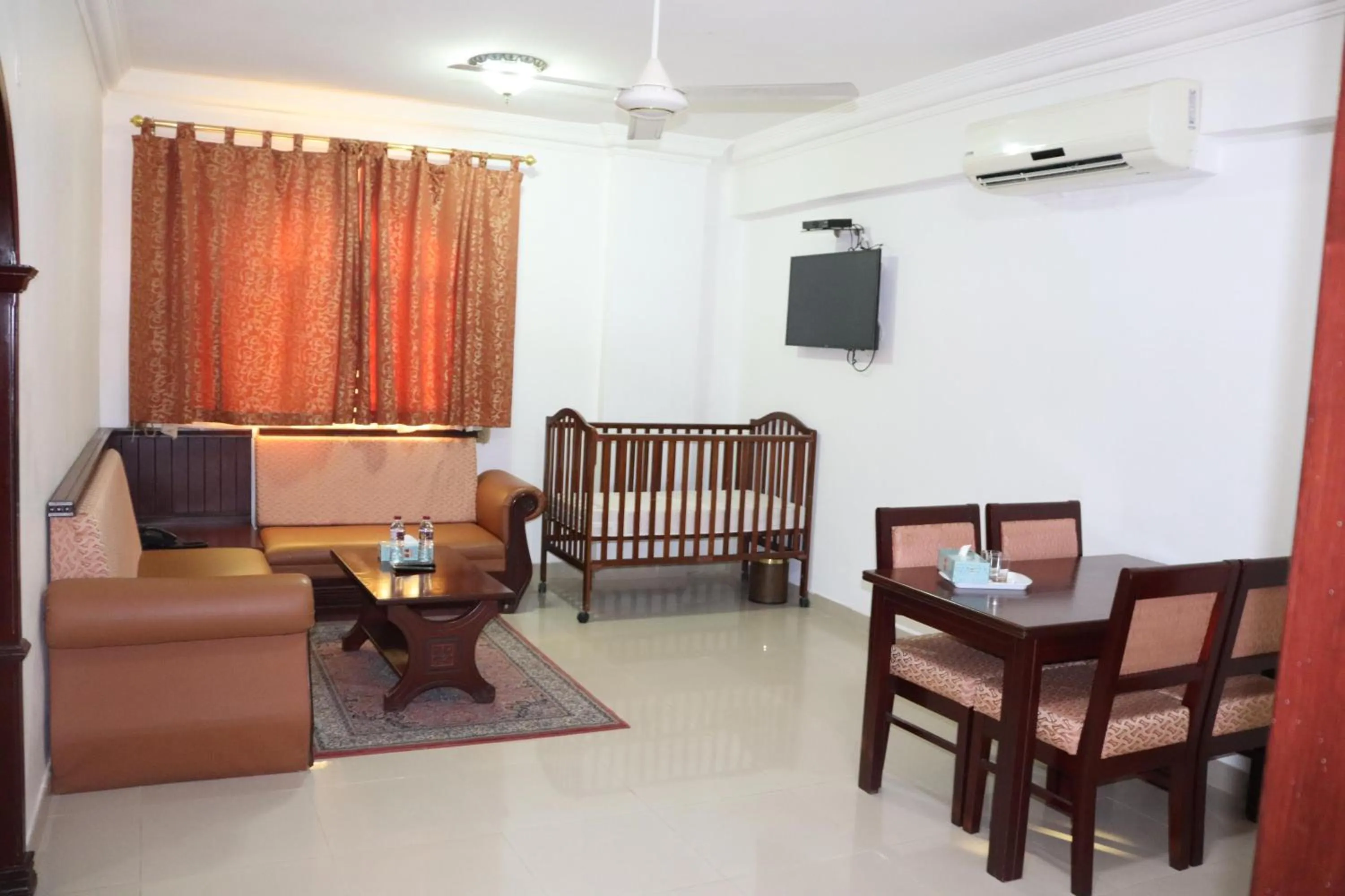 Dahlia Sohar Hotel Apartments