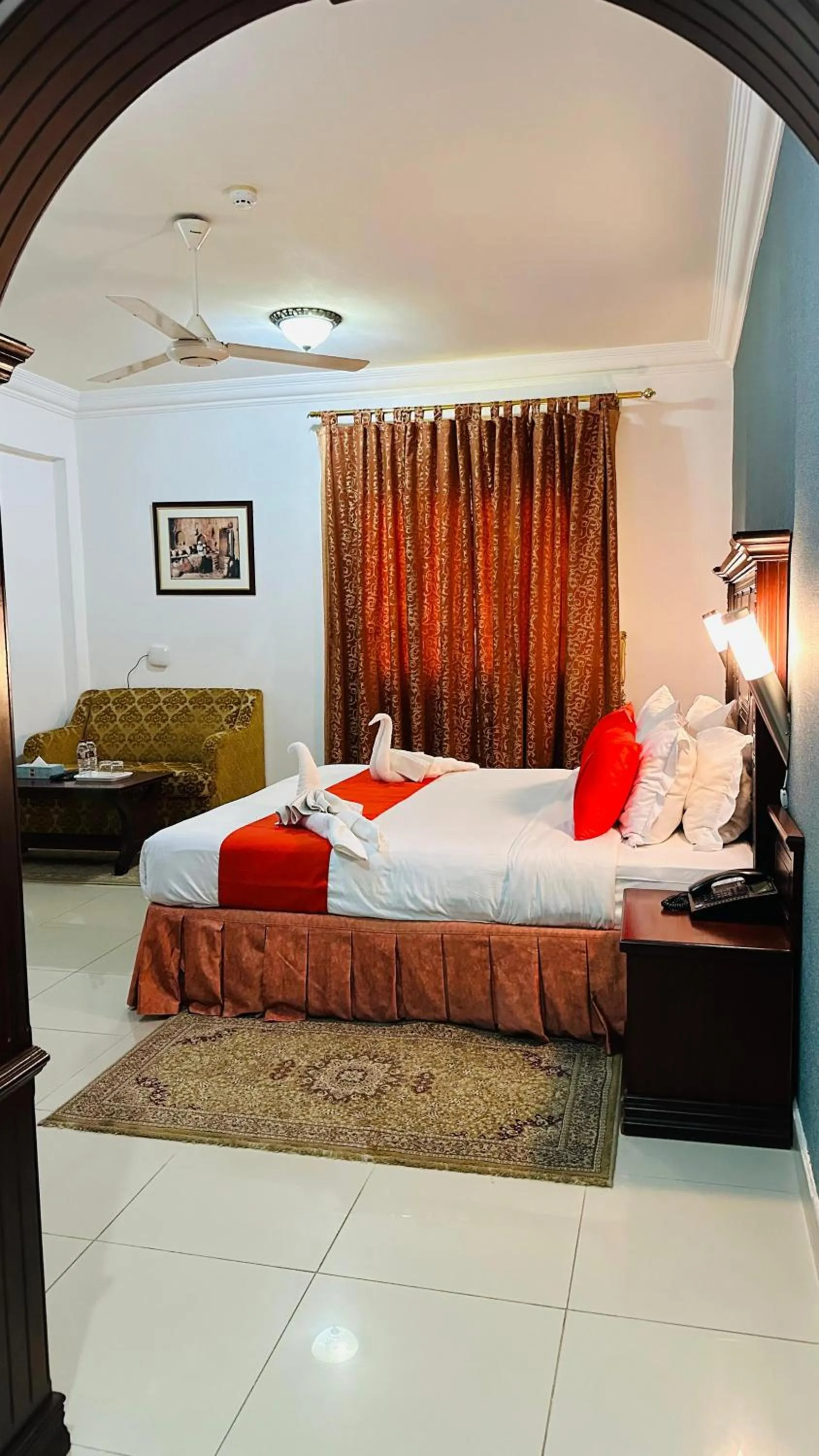 Bed in Dahlia Sohar Hotel Apartments