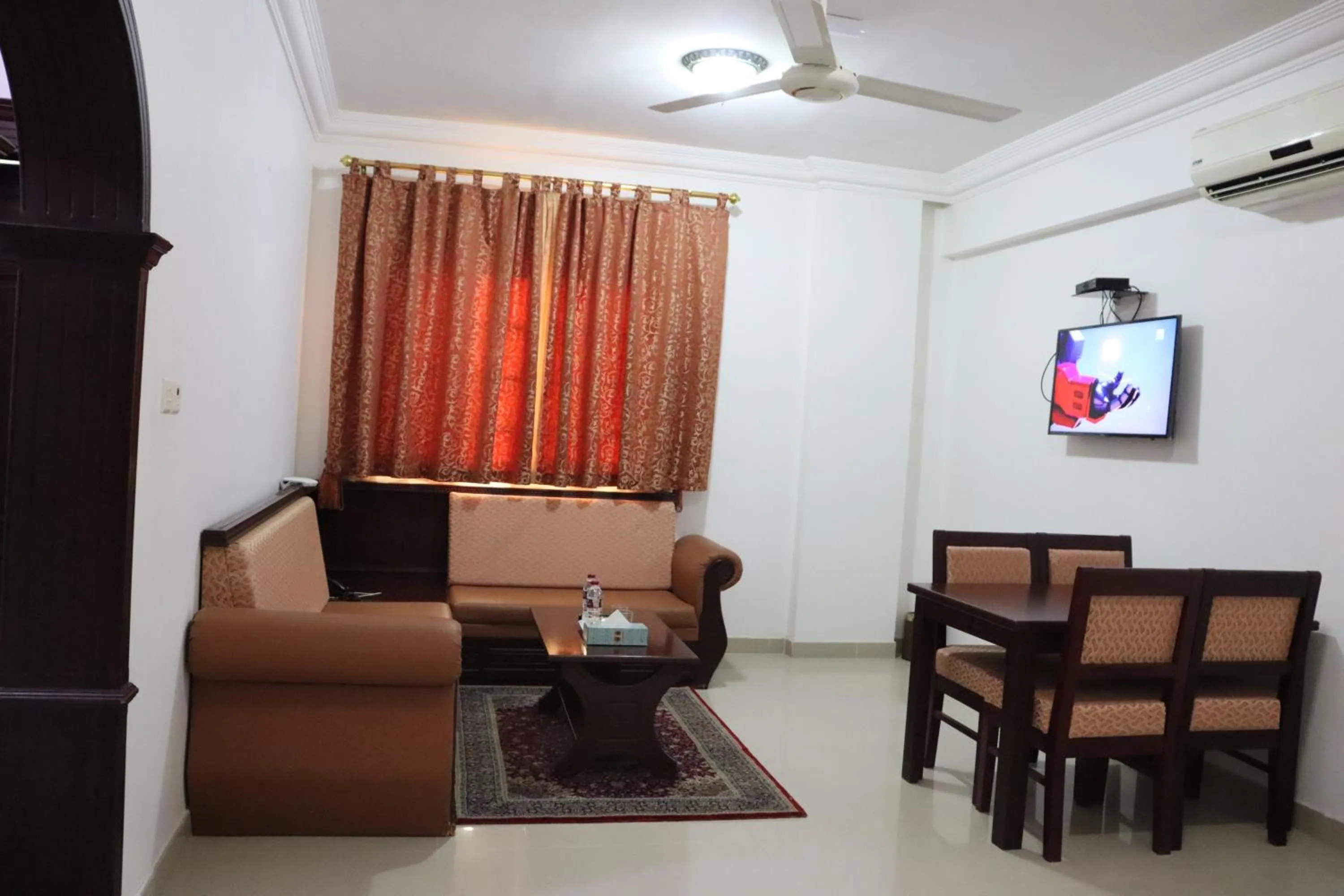 Dahlia Sohar Hotel Apartments