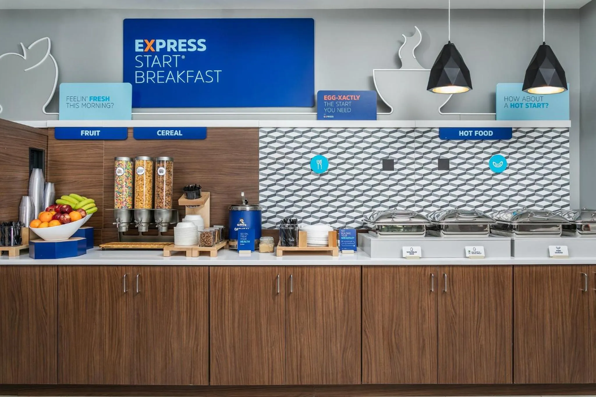 Breakfast in Holiday Inn Express Chattanooga - Hamilton Place