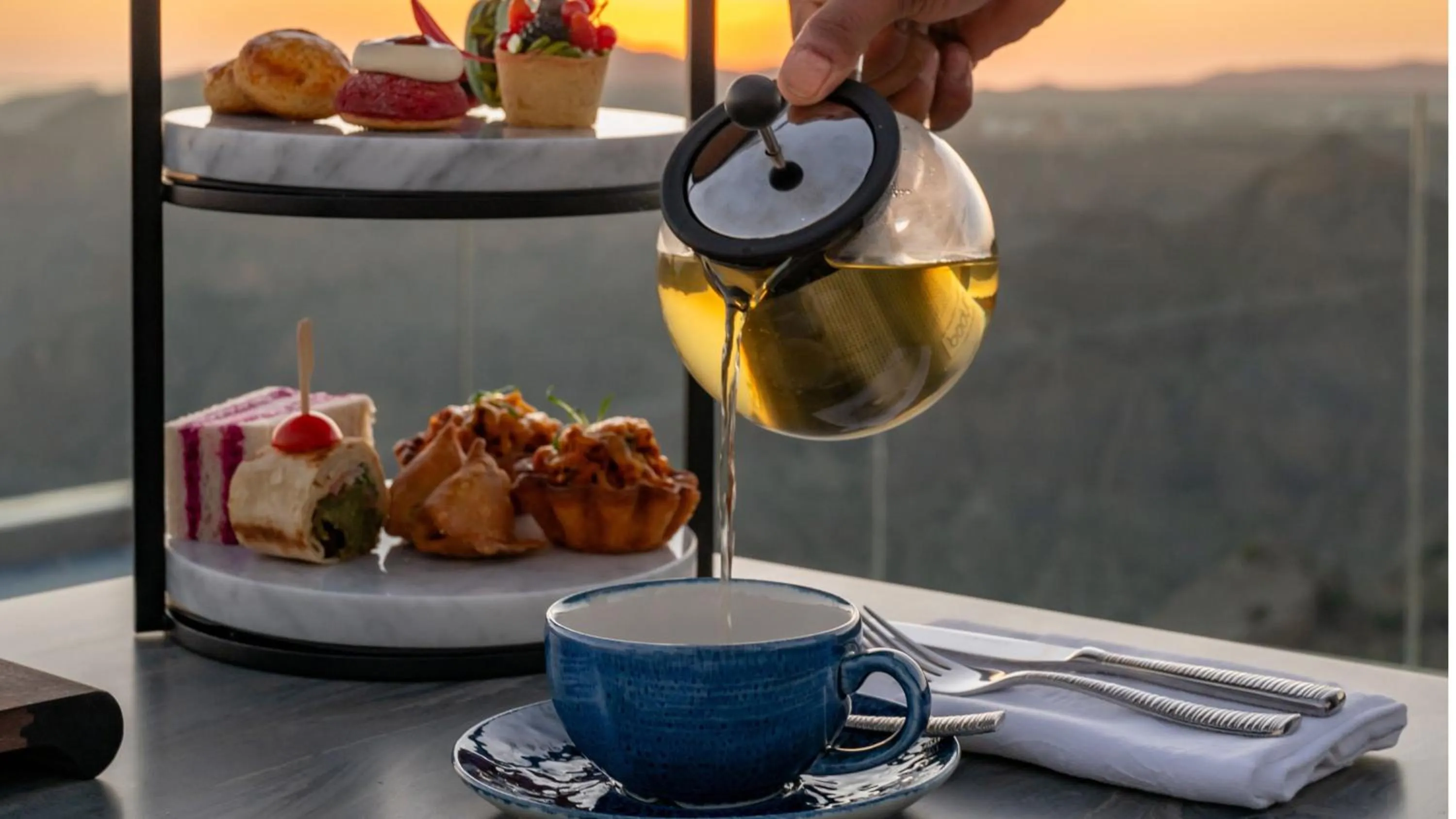 Restaurant/places to eat in Hotel Indigo Jabal Akhdar Resort & Spa by IHG