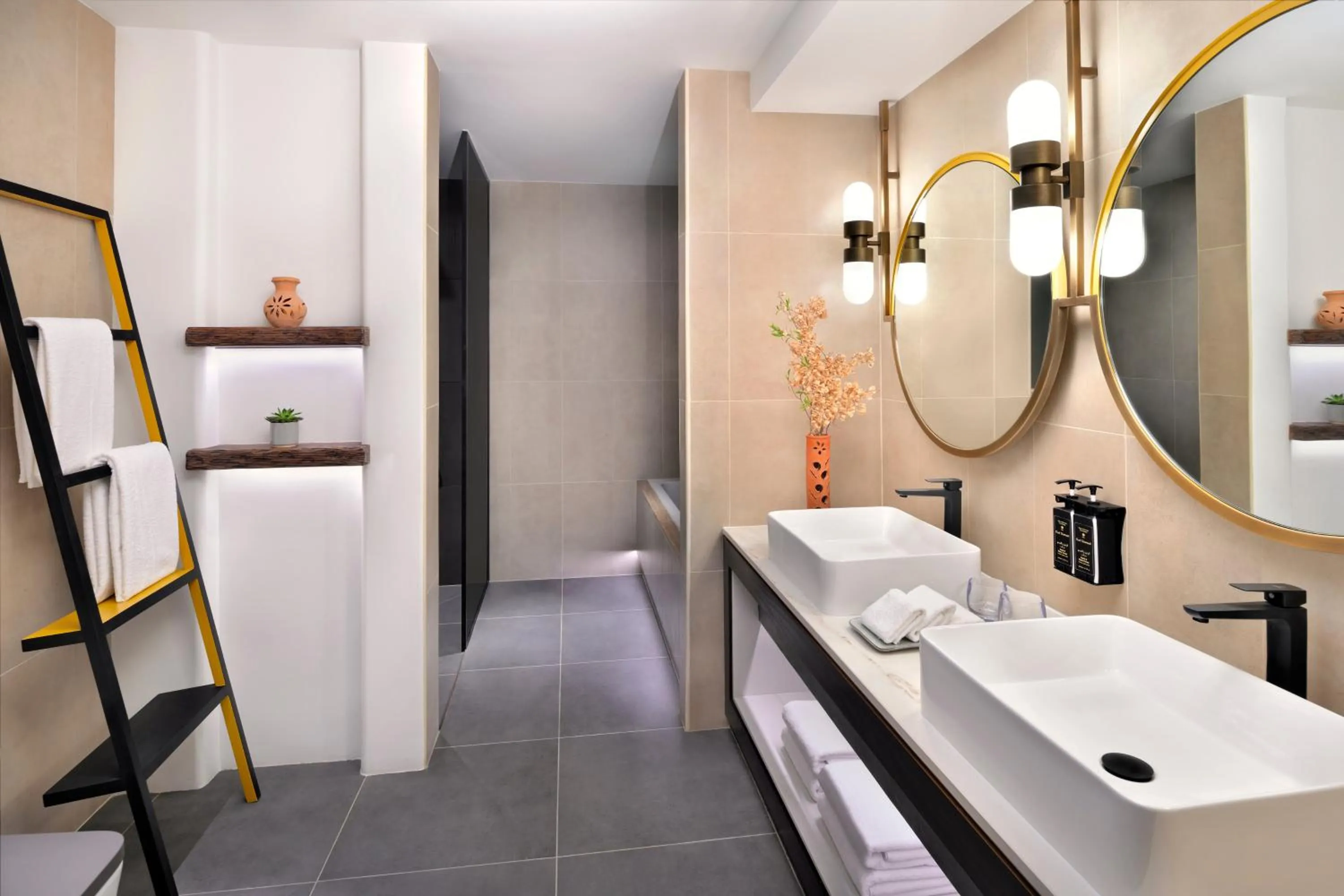 Bathroom in Hotel Indigo Jabal Akhdar Resort & Spa by IHG