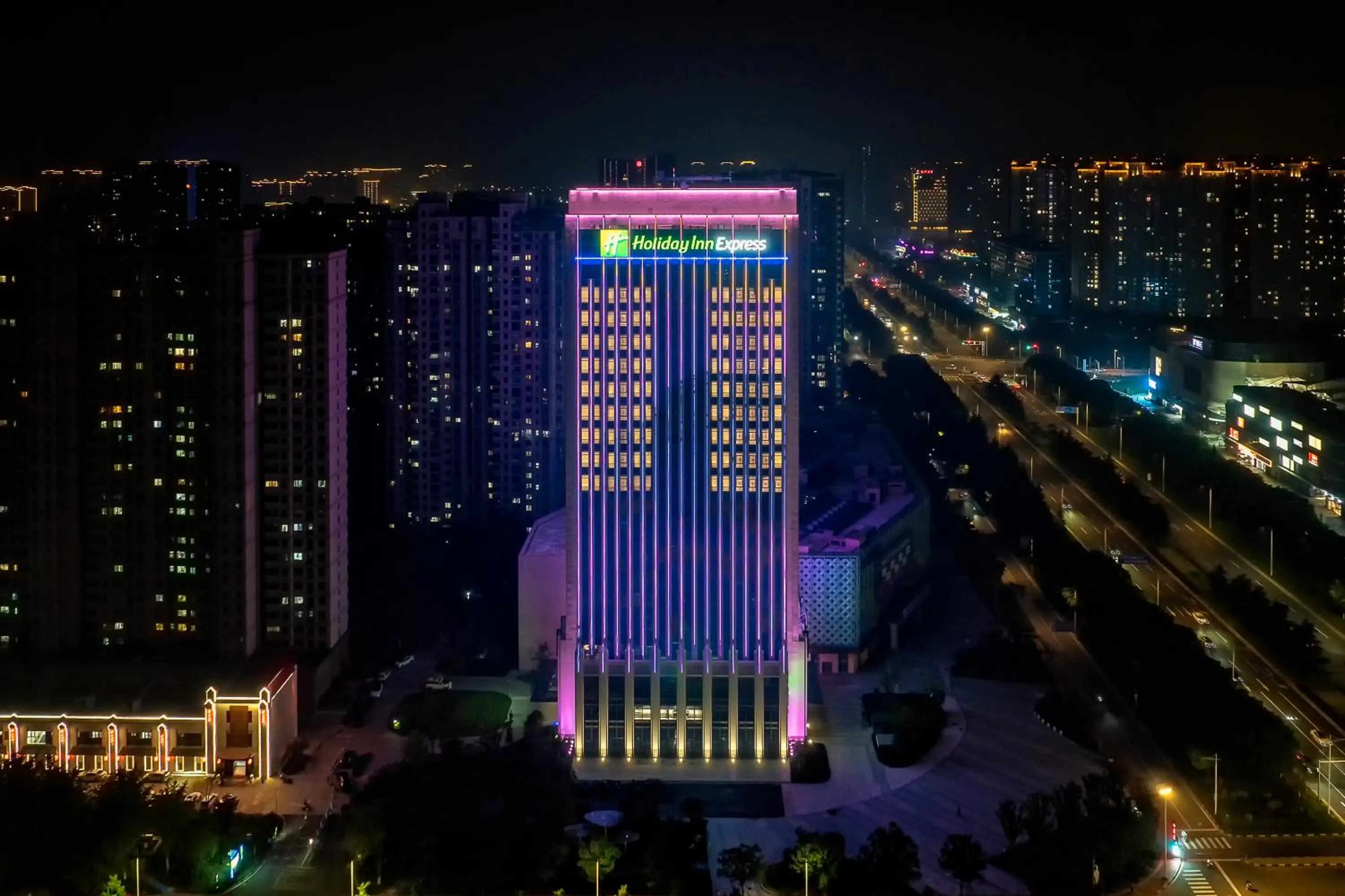 Property building in Holiday Inn Express Haimen City Center by IHG