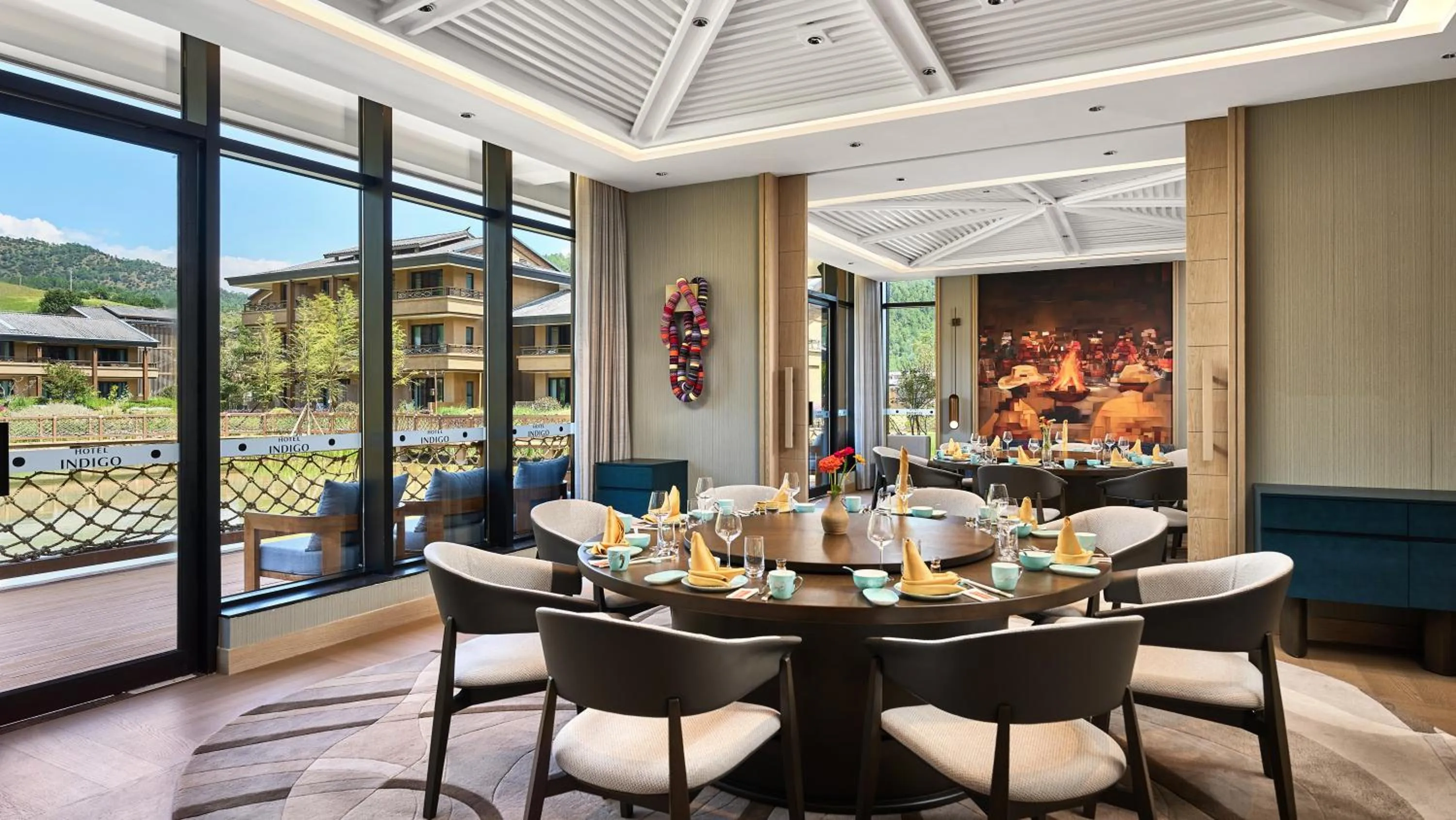 Restaurant/places to eat in Hotel Indigo Lugu Lake by IHG