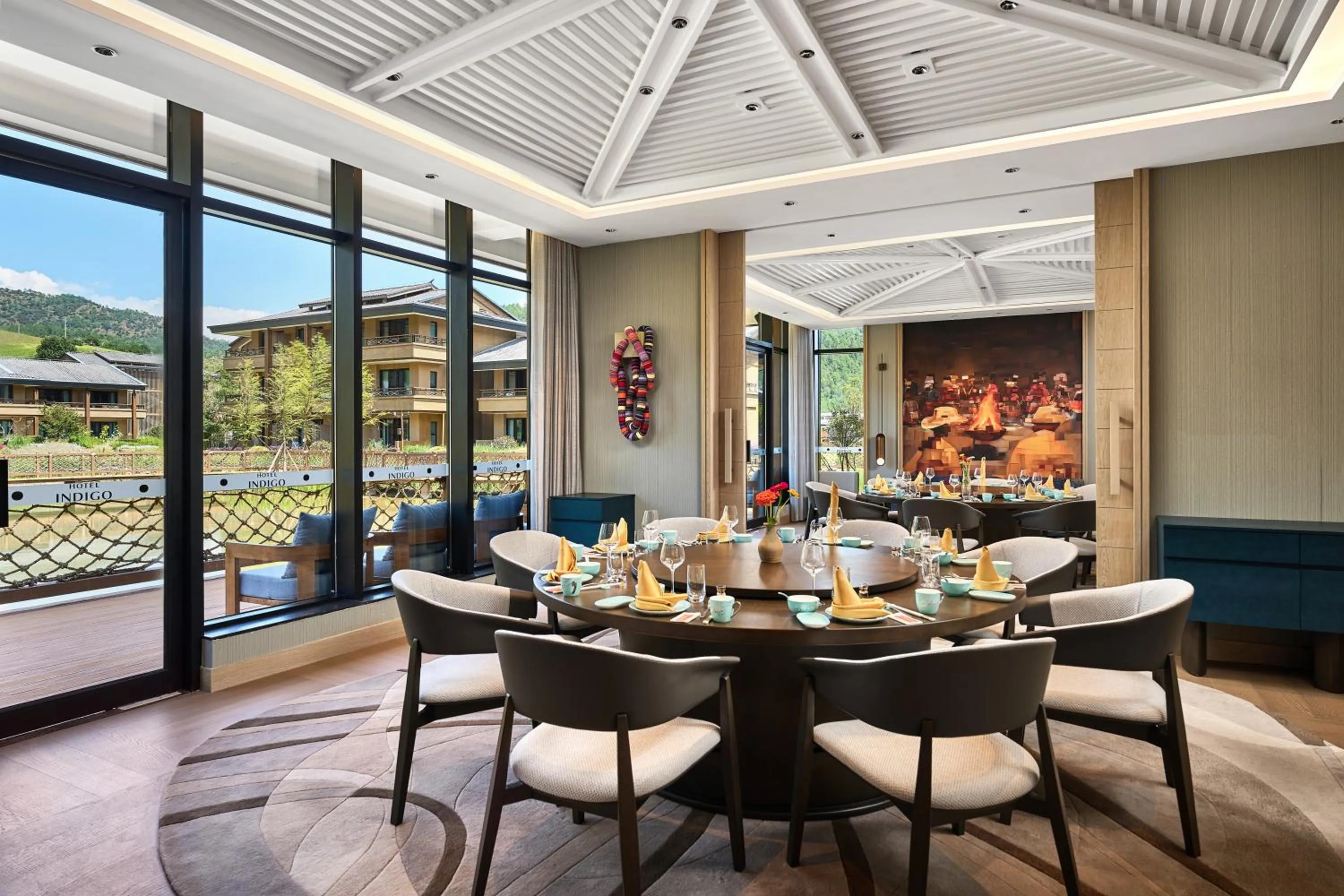 Restaurant/places to eat in Hotel Indigo Lugu Lake by IHG