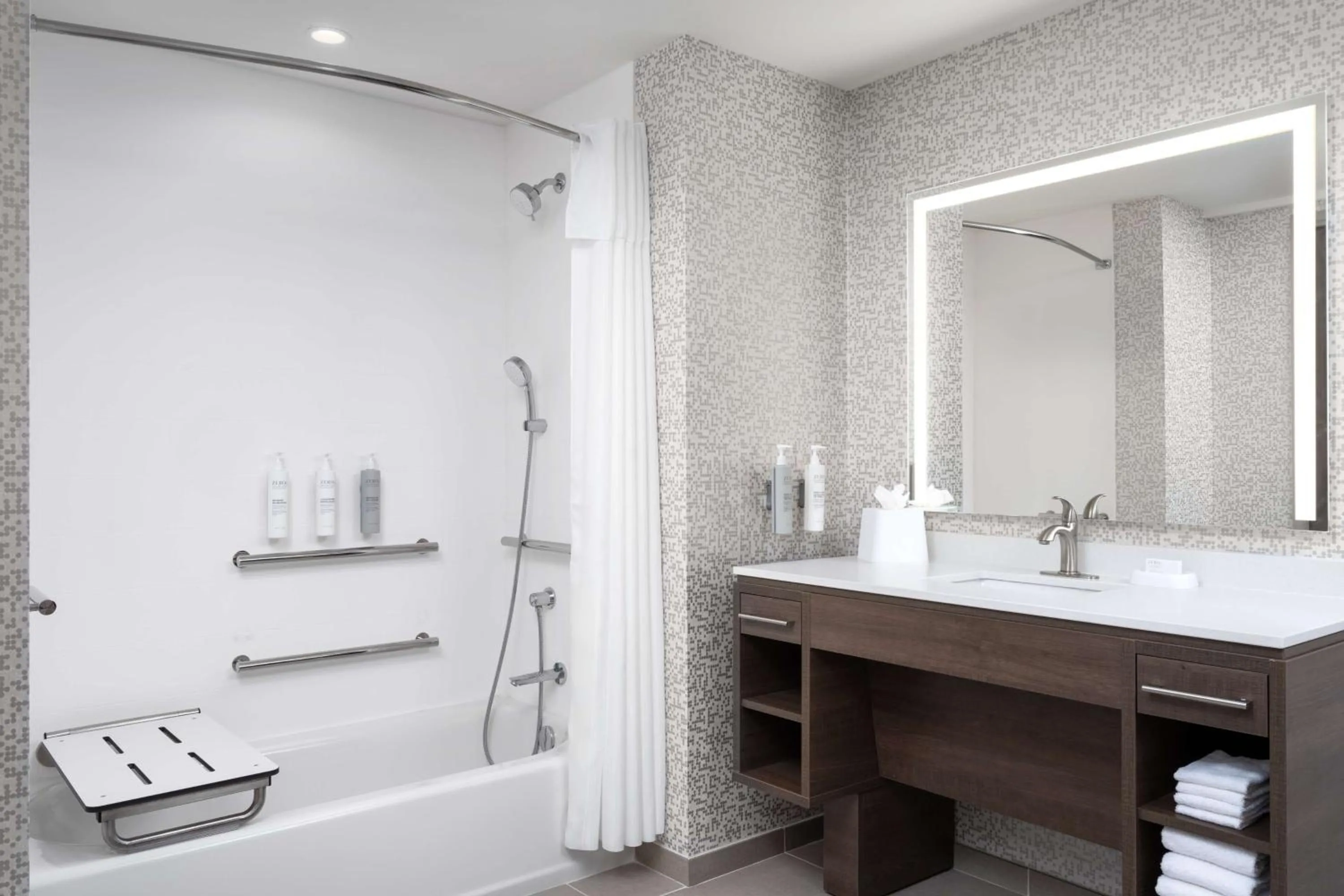 Bathroom in Home2 Suites By Hilton Winter Haven