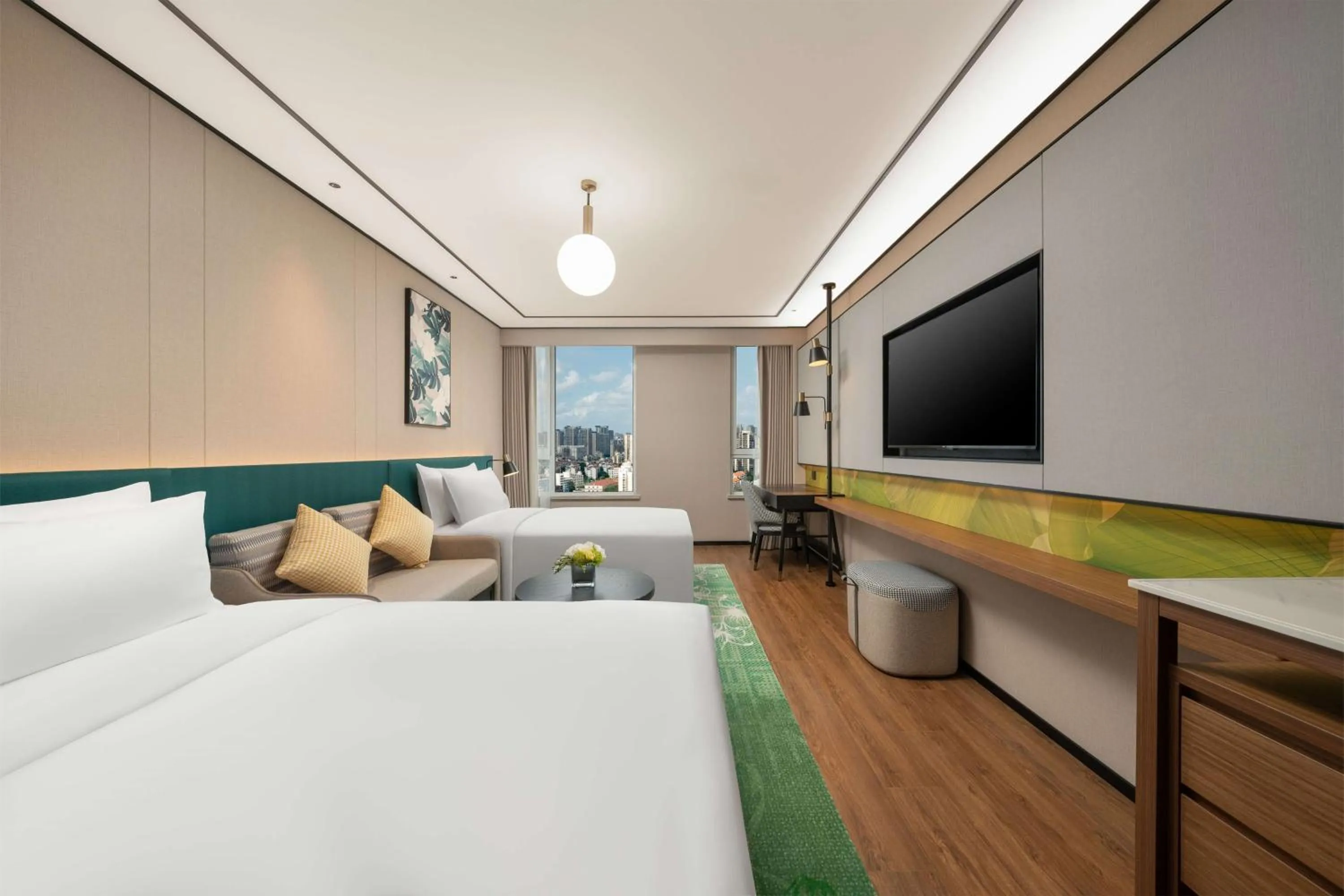 Living room, Bed in Hilton Garden Inn Tianjin Railway Station