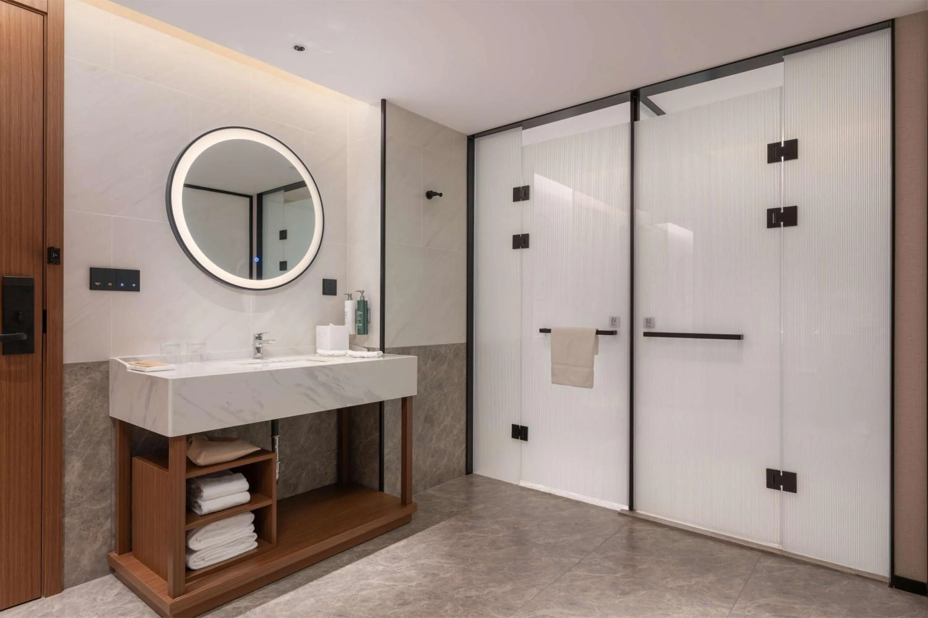 Bathroom in Hilton Garden Inn Tianjin Railway Station