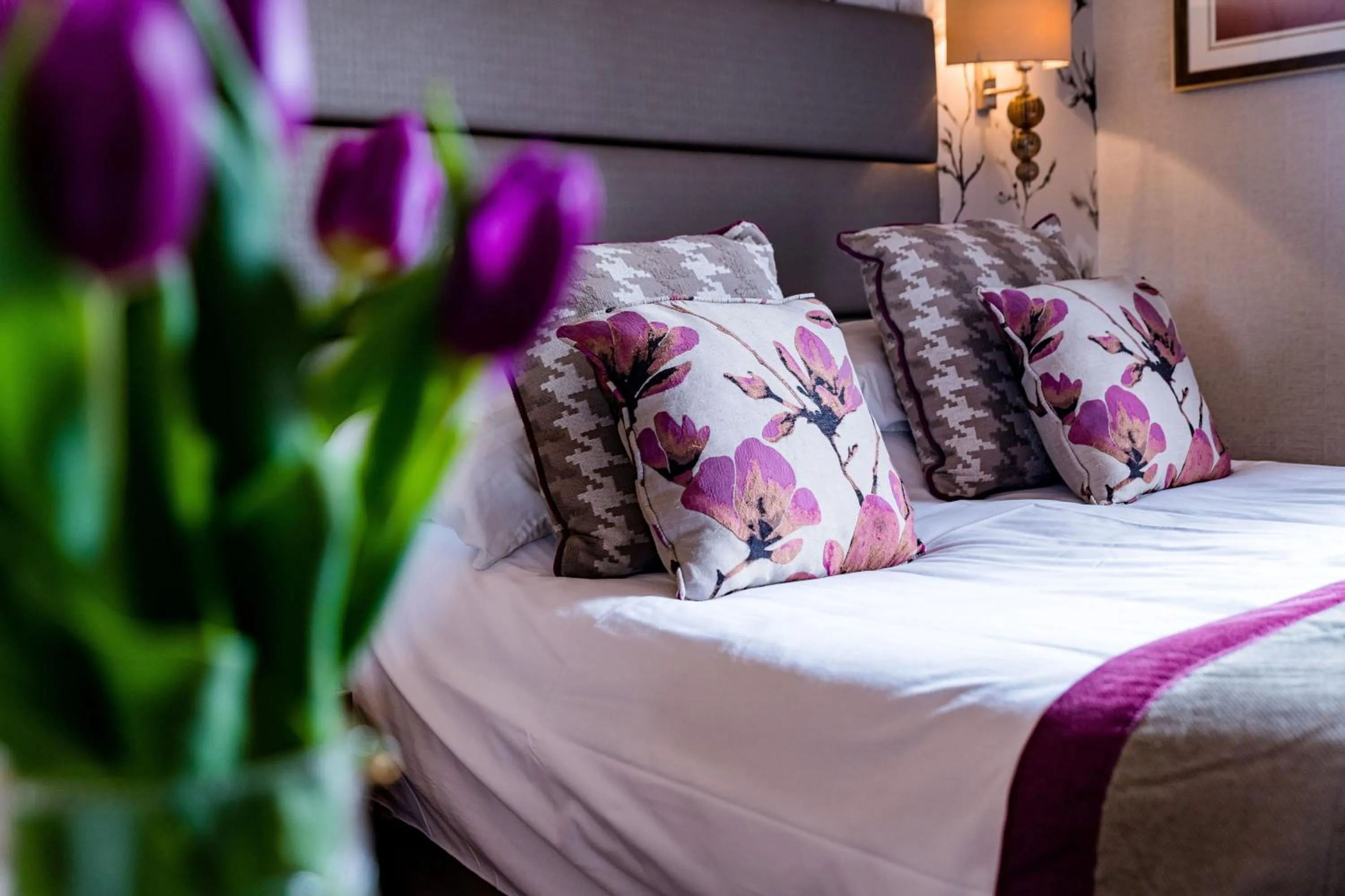 Bedroom, Bed in The George Hotel