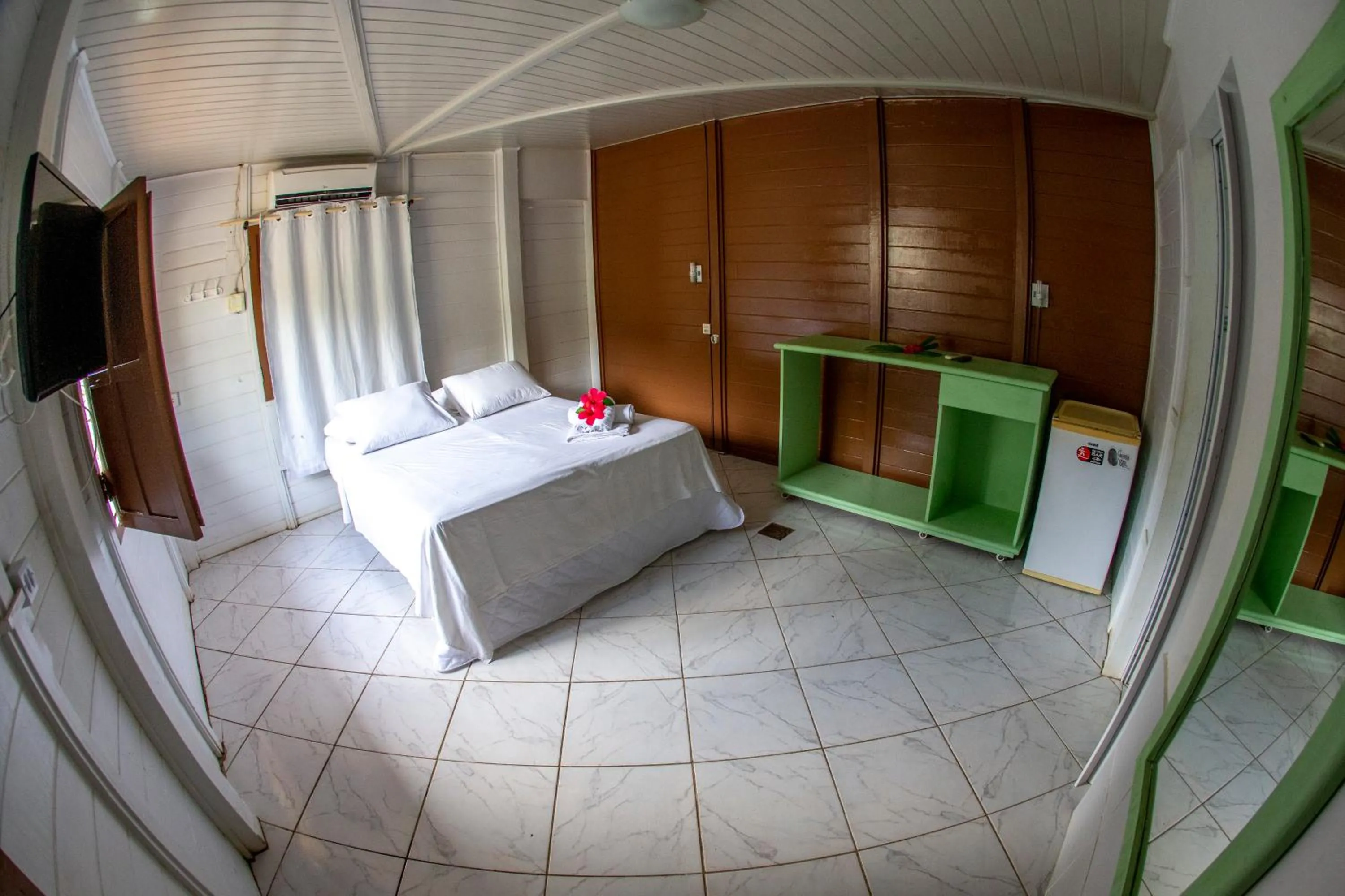 Photo of the whole room in Pousada Sol e Mar Noronha