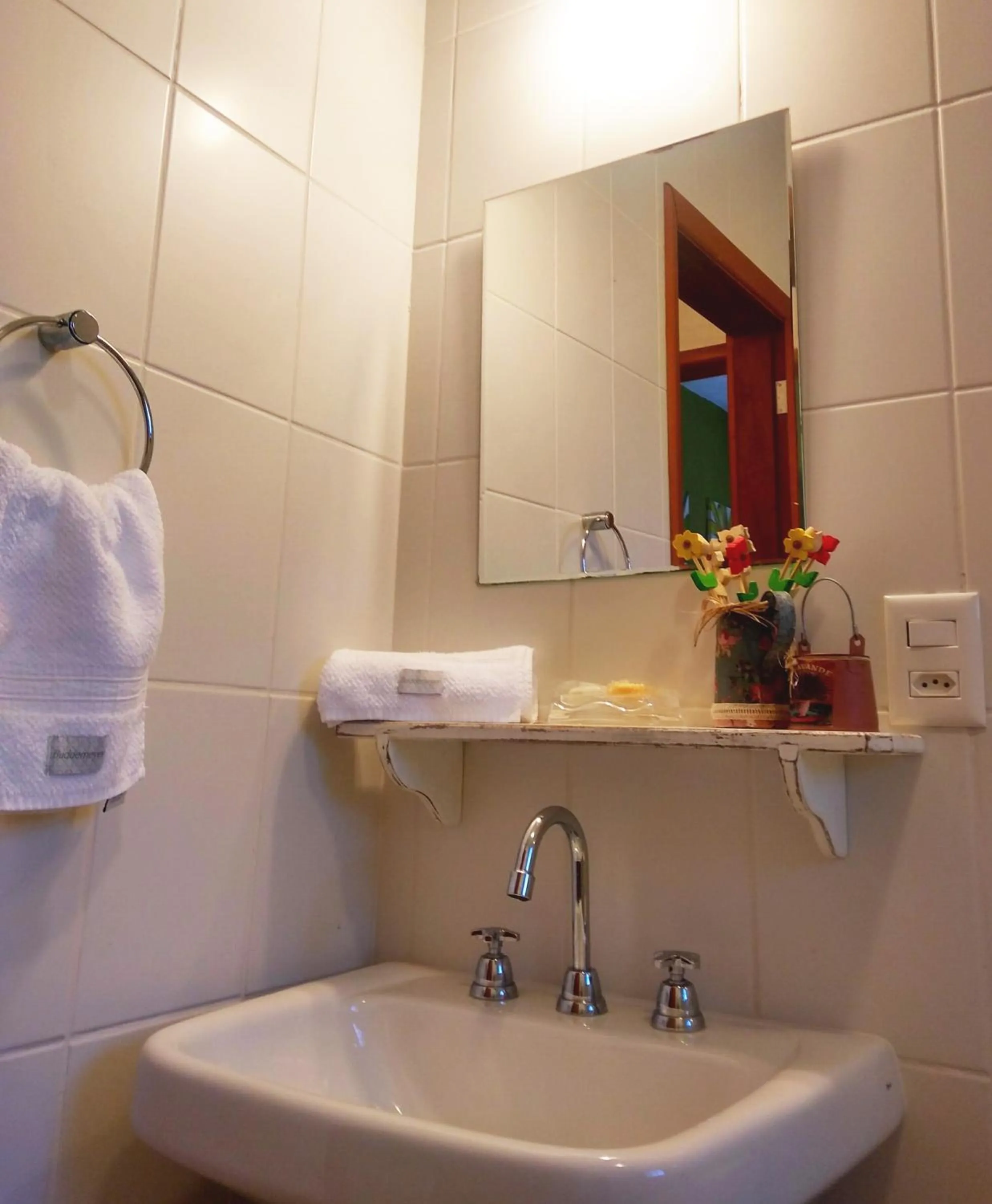 Bathroom in Nas Nuvens Hospedaria