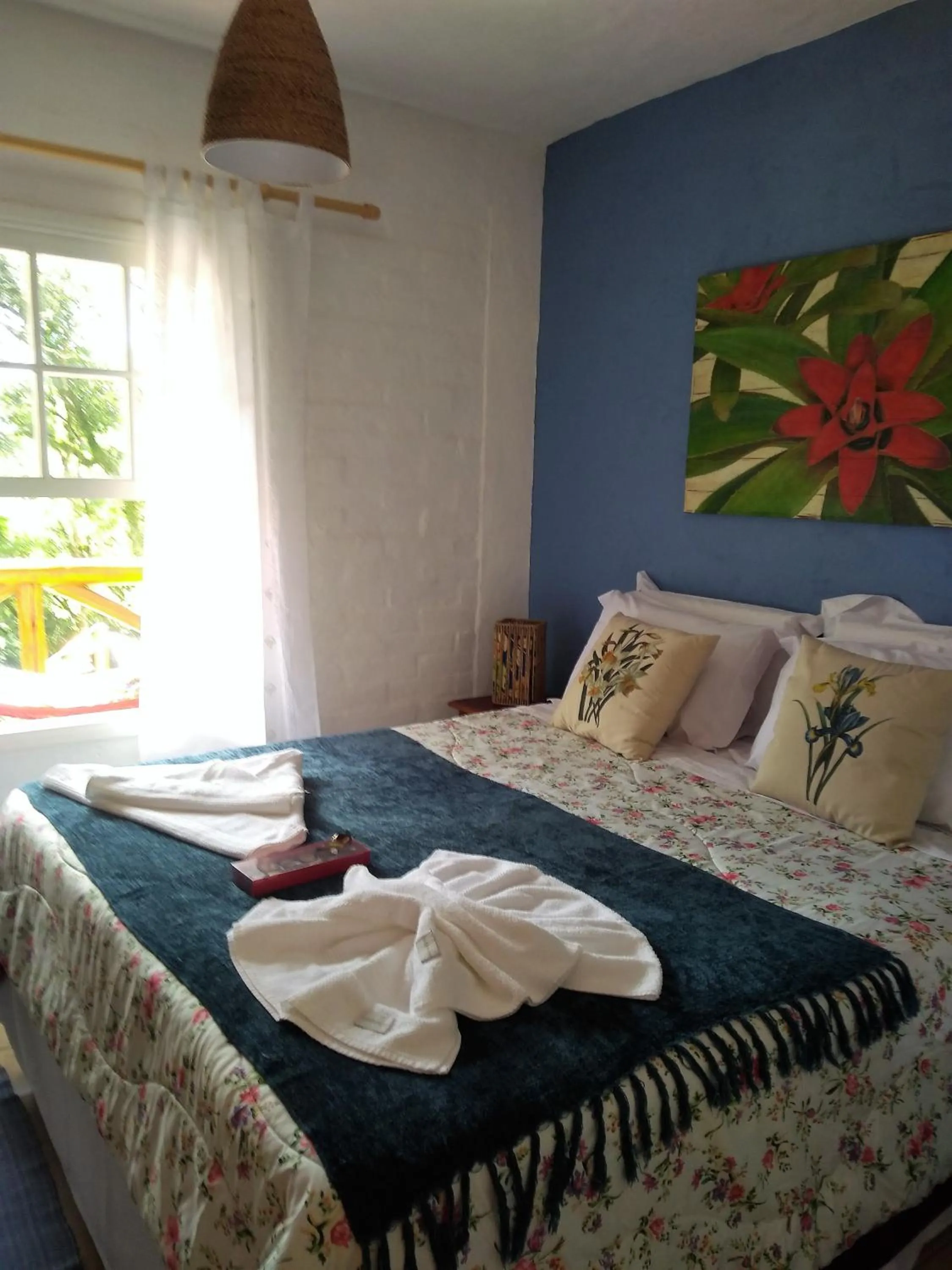 Photo of the whole room, Bed in Nas Nuvens Hospedaria