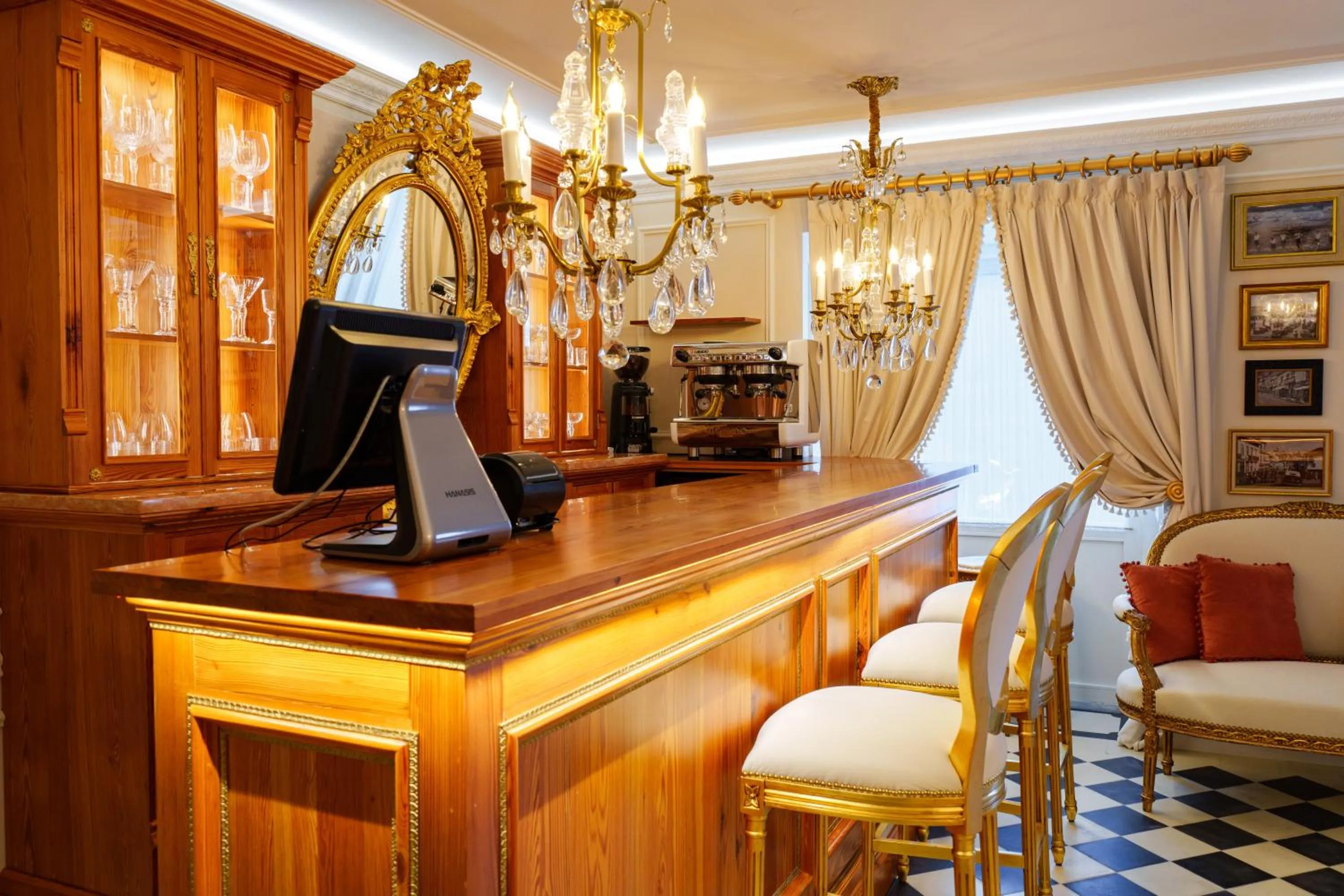 Lounge or bar in Boutique Hotel Teatro