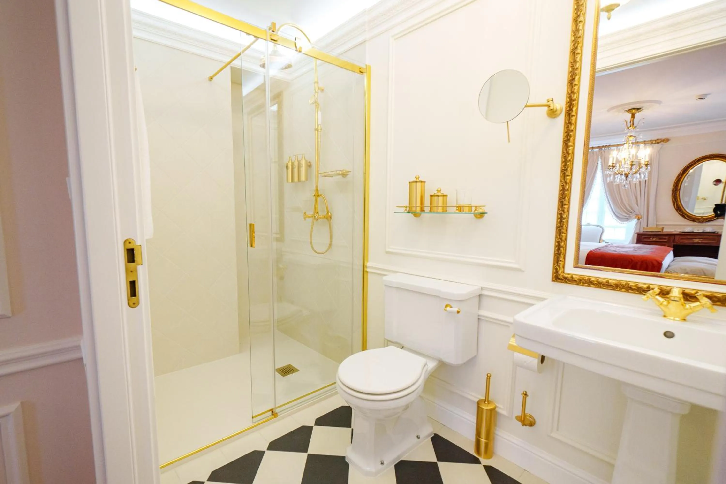 Bathroom in Boutique Hotel Teatro