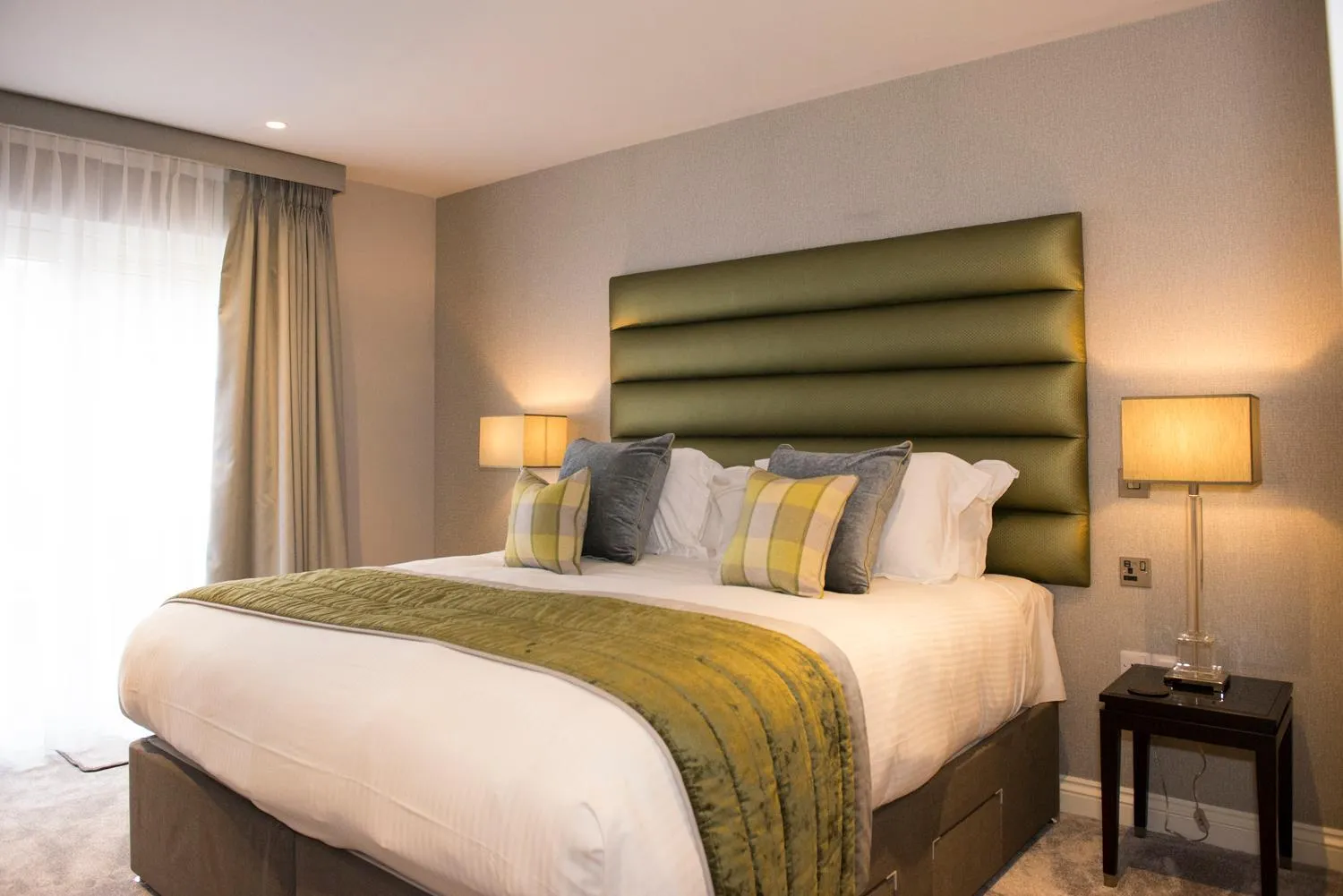 Bed in Roundthorn Country House & Luxury Apartments