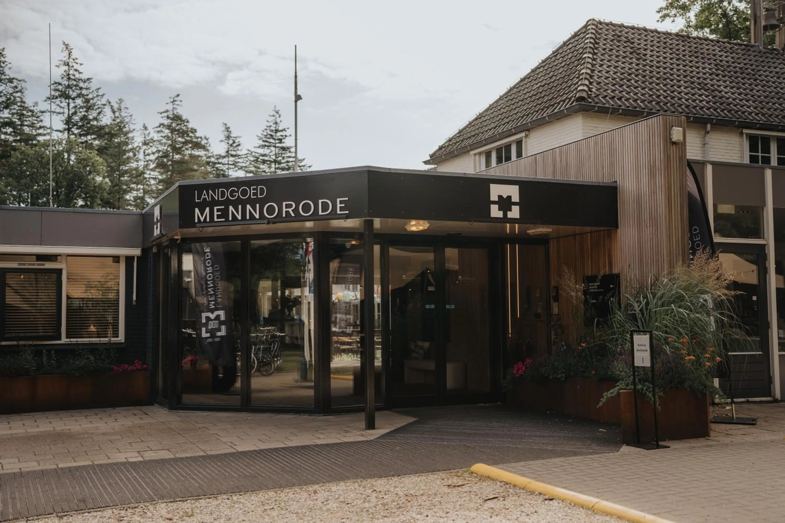 Facade/entrance in Landgoed Mennorode