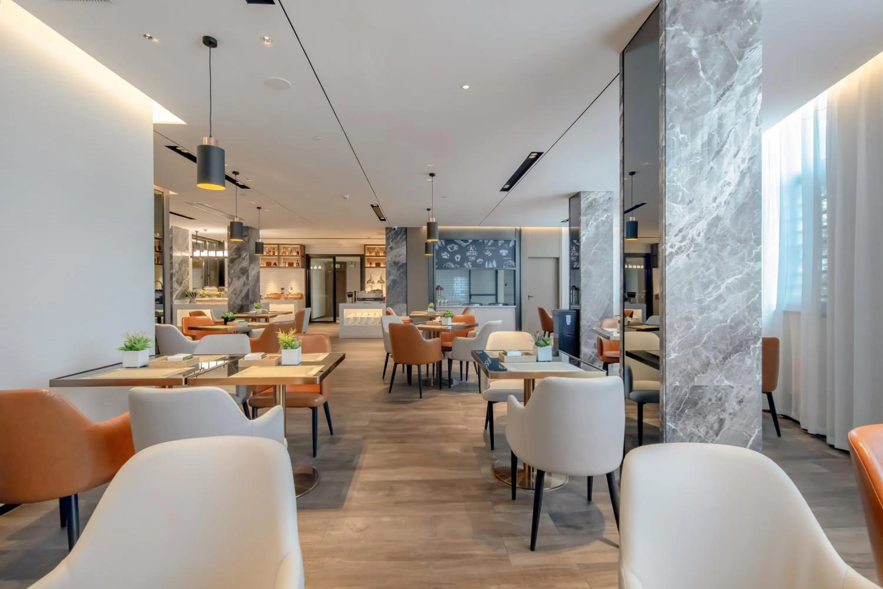 Restaurant/places to eat in Eharm Hotel Baise Jingxi Jinxiu Ancient Town