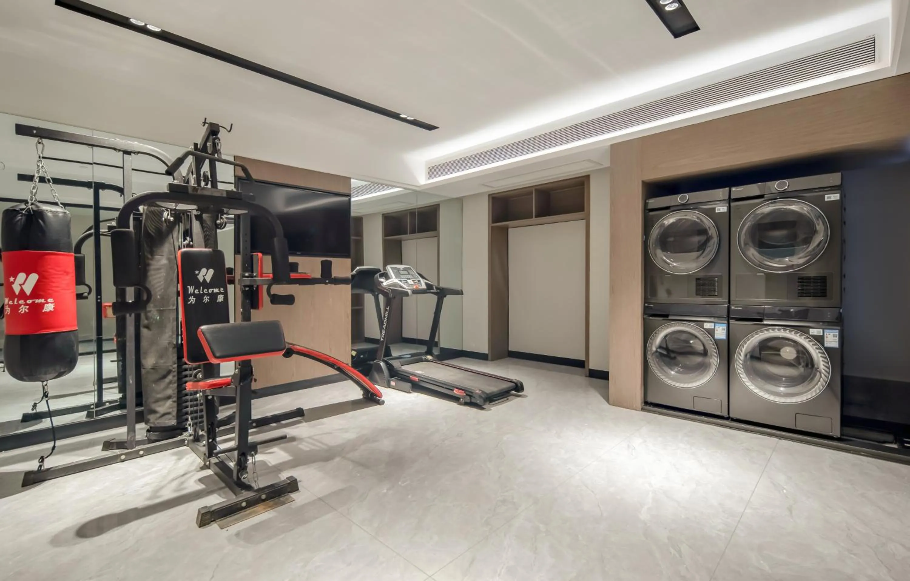 Fitness centre/facilities in Eharm Hotel Baise Jingxi Jinxiu Ancient Town