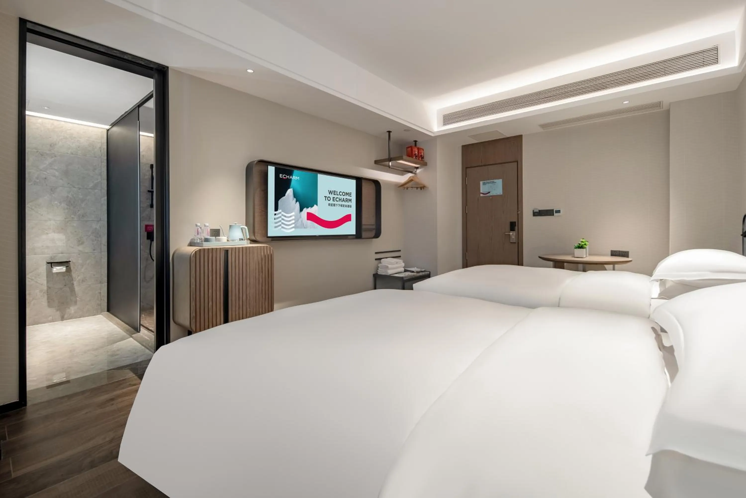 Photo of the whole room, Bed in Eharm Hotel Baise Jingxi Jinxiu Ancient Town