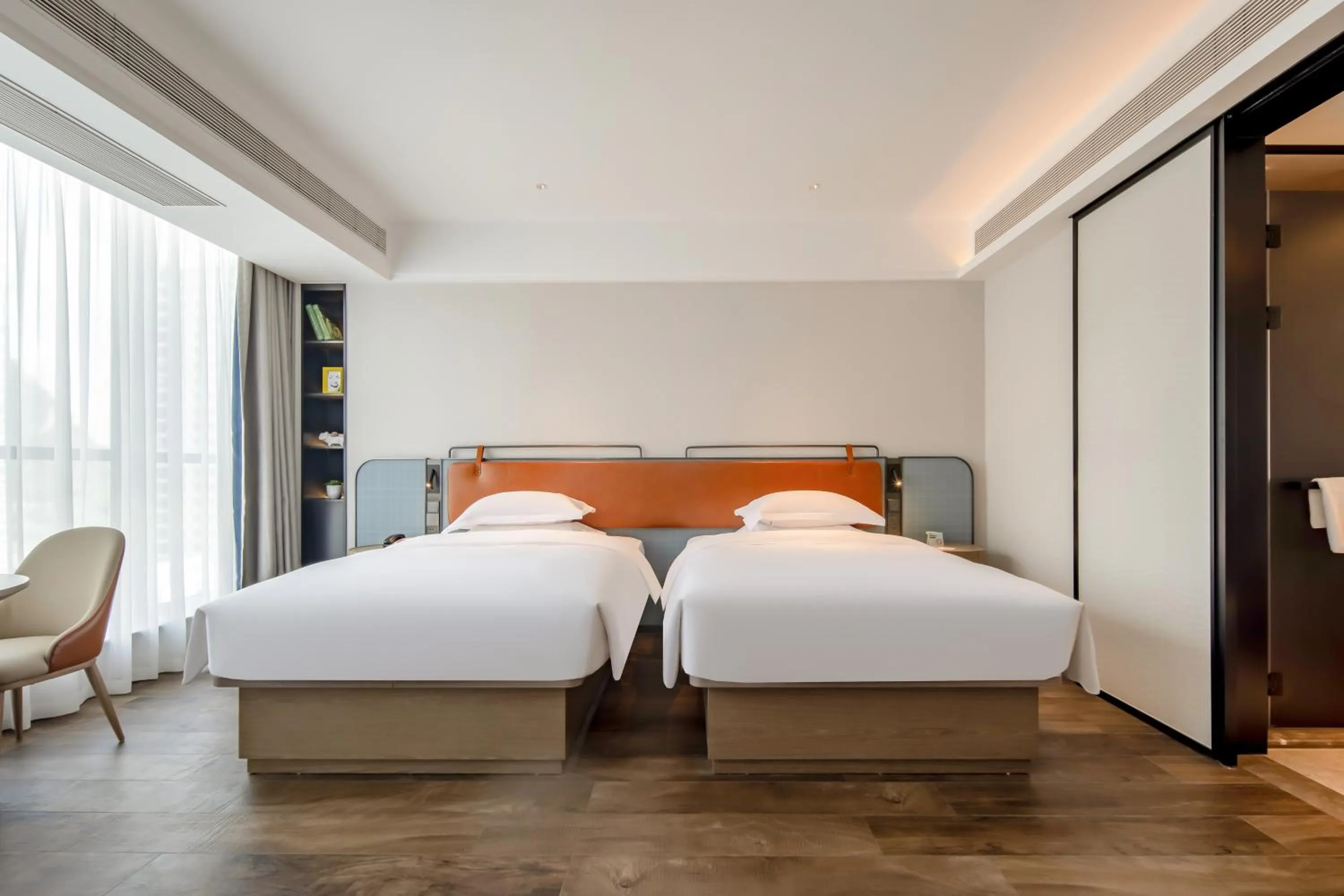 Photo of the whole room, Bed in Eharm Hotel Baise Jingxi Jinxiu Ancient Town