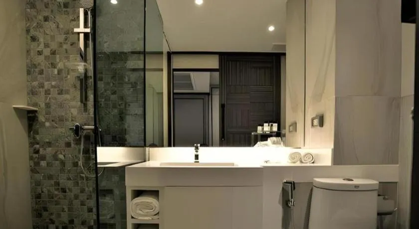 First Pride Hotel Bangkok