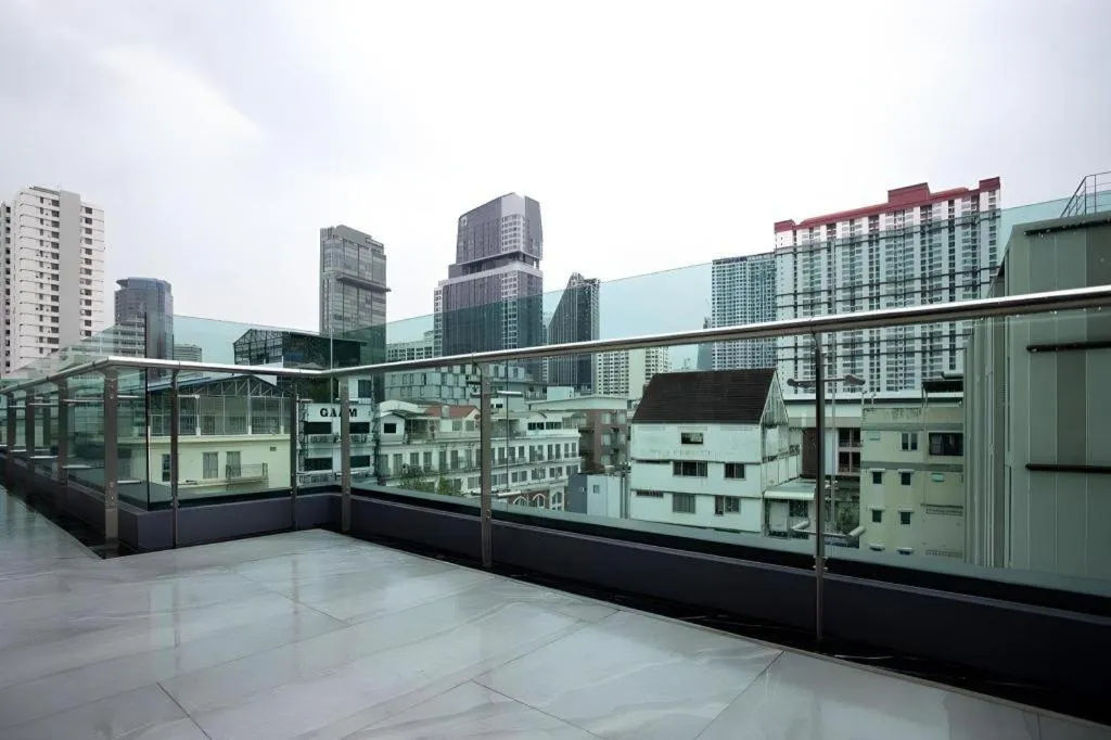 First Pride Hotel Bangkok