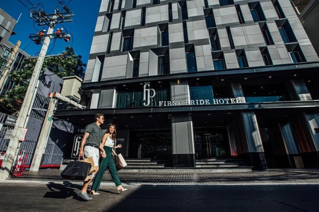 First Pride Hotel Bangkok