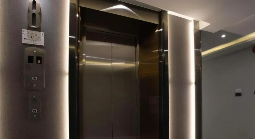 First Pride Hotel Bangkok