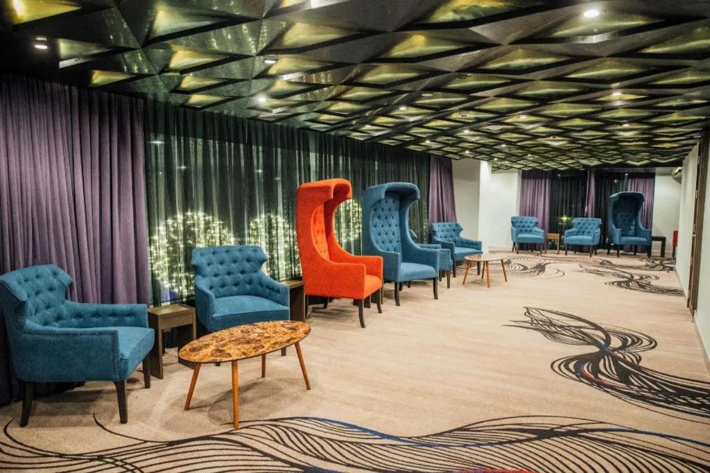 First Pride Hotel Bangkok