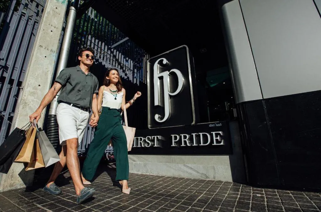 First Pride Hotel Bangkok