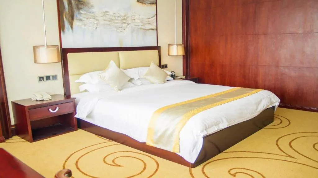 Bed in Grand Szechuan Hotel Vientiane