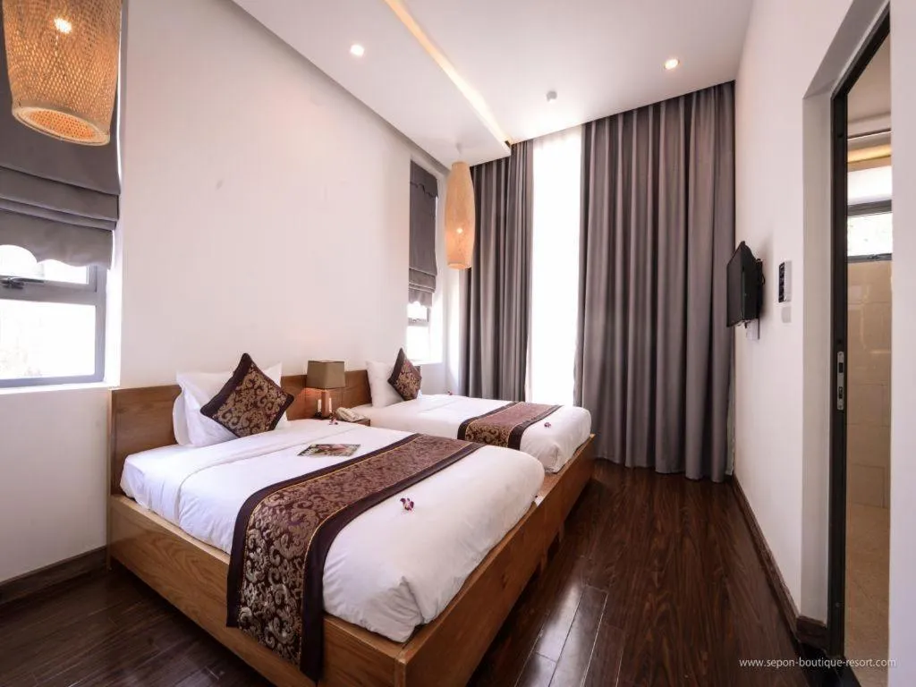 Bed in Sepon Boutique Resort