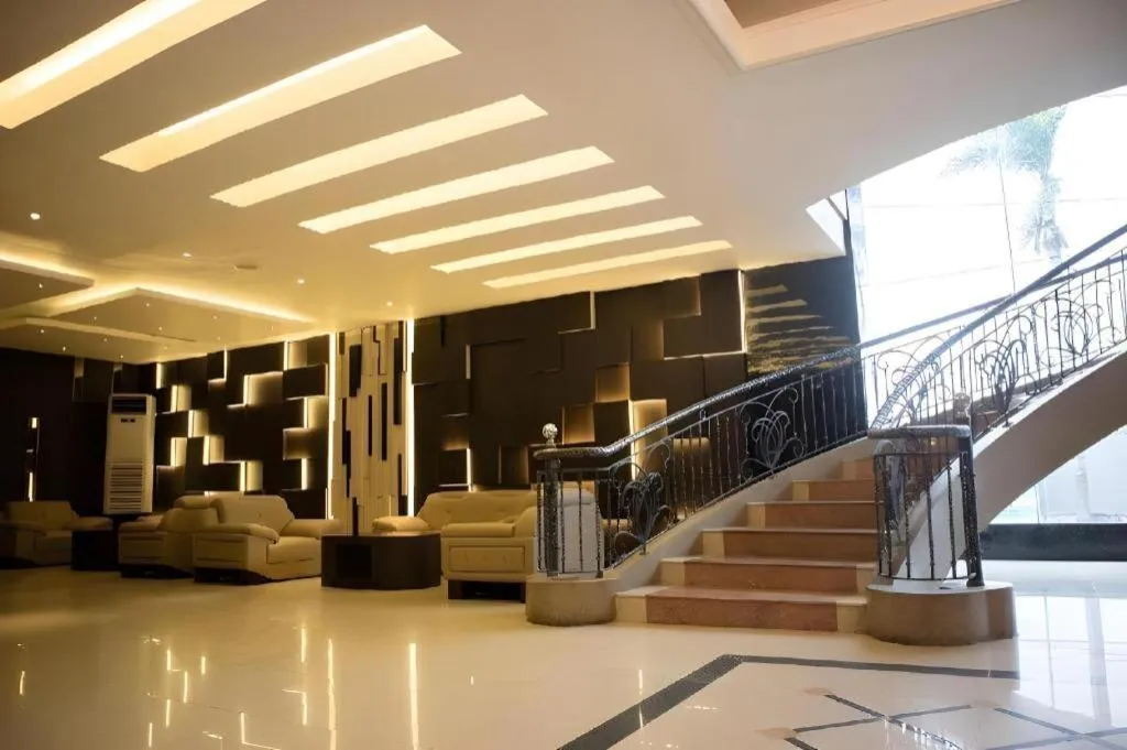Karlita Hotel Tegal