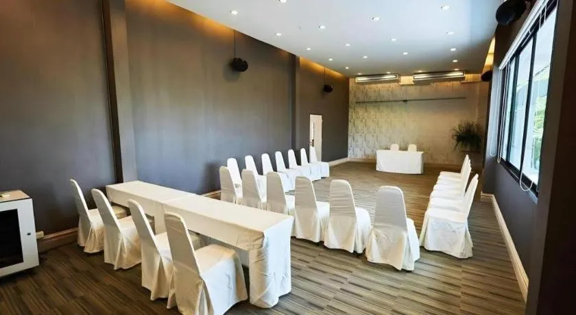 Lumphawa Amphawa Resort