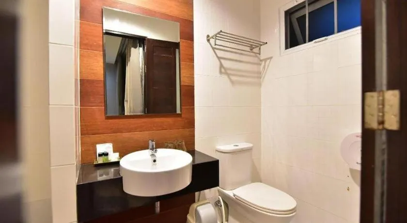 The Breeze Lipe Resort