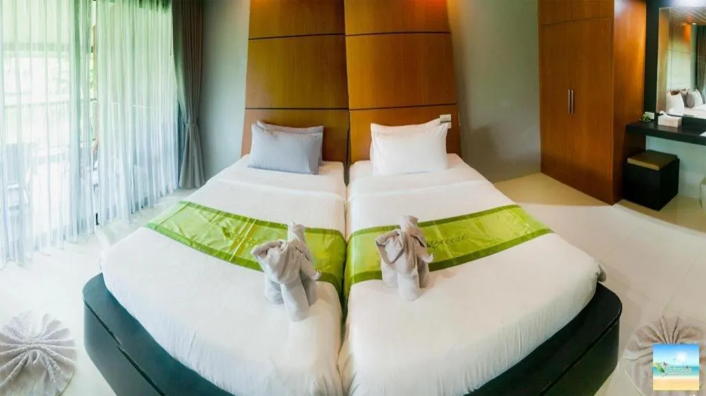 Bed in The Breeze Lipe Resort