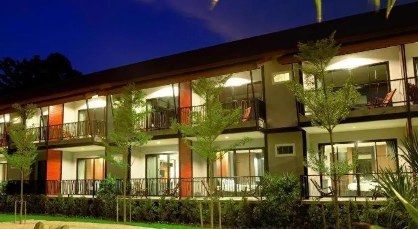 The Breeze Lipe Resort