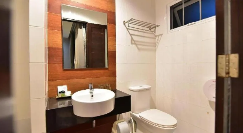 The Breeze Lipe Resort