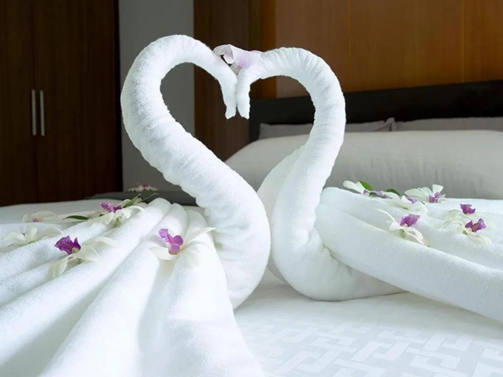 Bed in The Breeze Lipe Resort