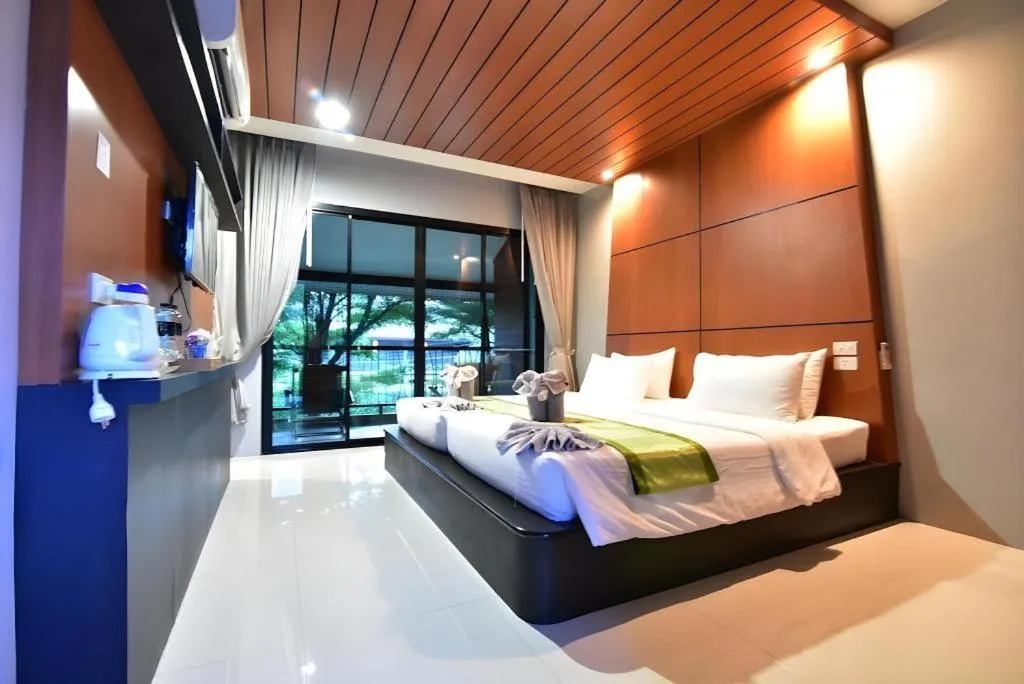 Bed in The Breeze Lipe Resort