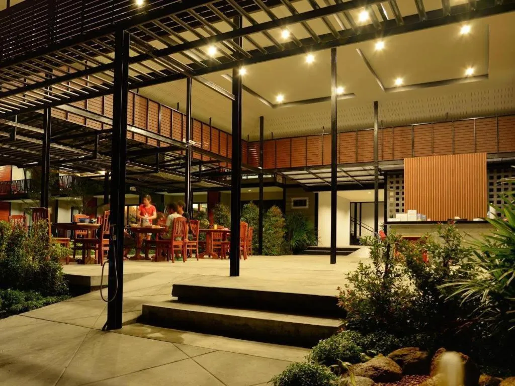 The Breeze Lipe Resort