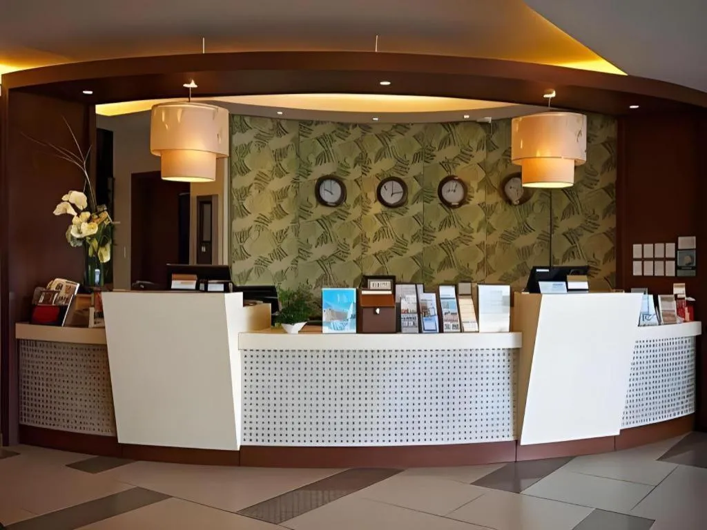 Mansion Garden Hotel