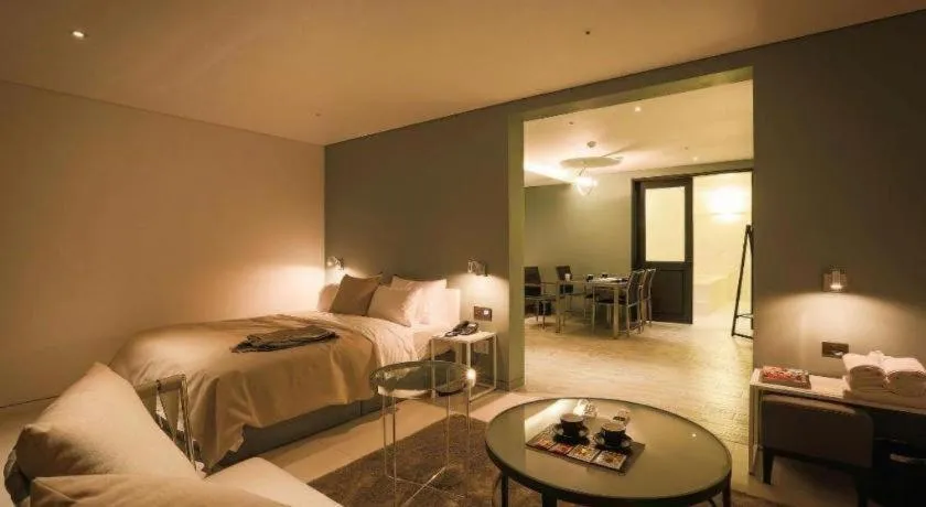 Bed in Trang blue hotel