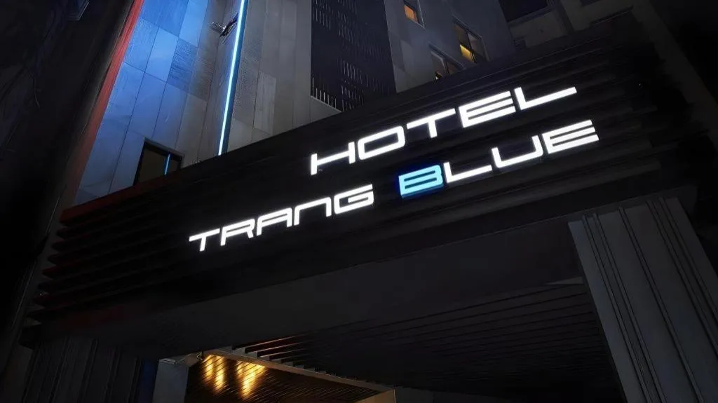 Trang blue hotel